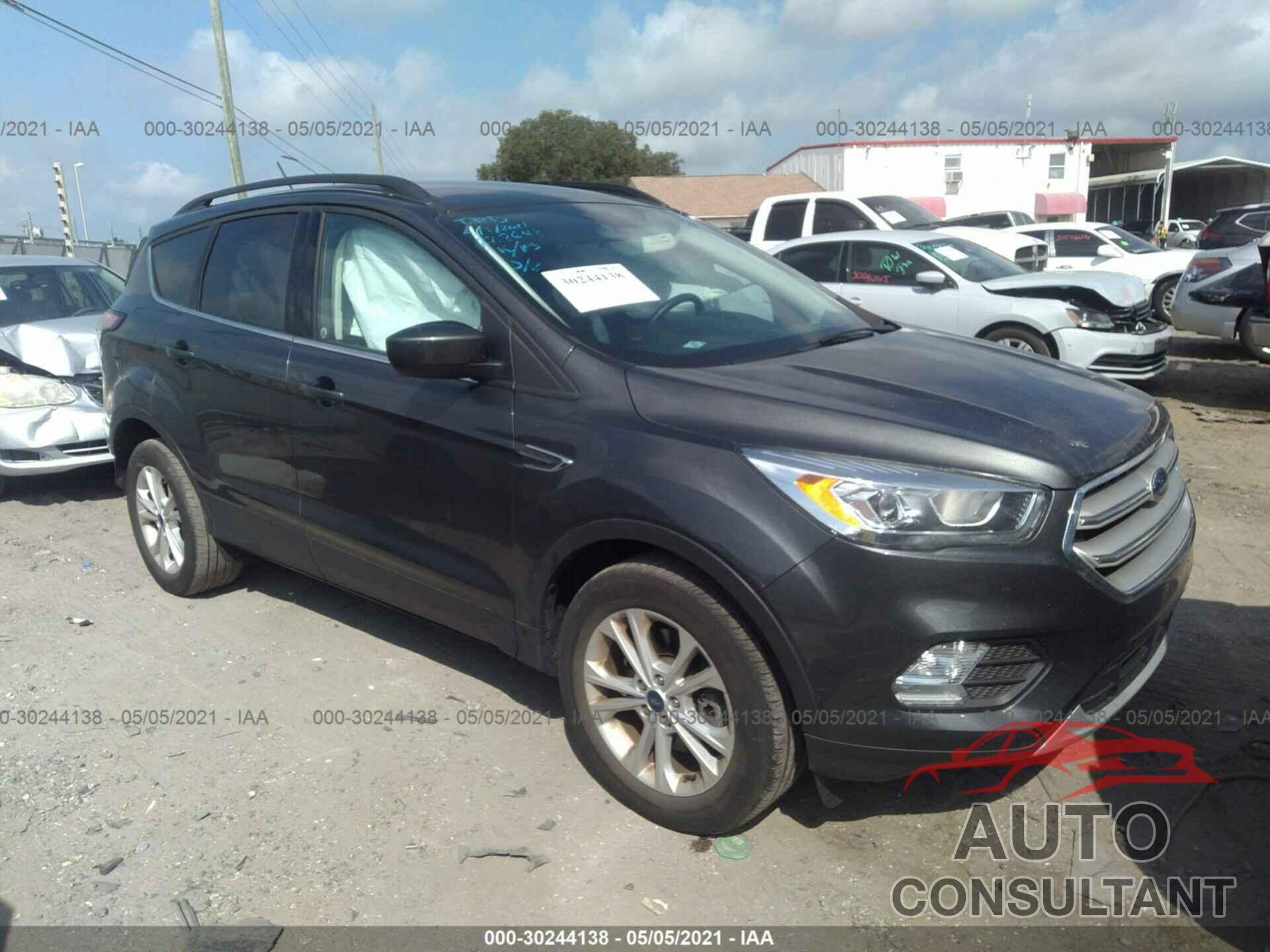 FORD ESCAPE 2018 - 1FMCU9HD7JUA38974