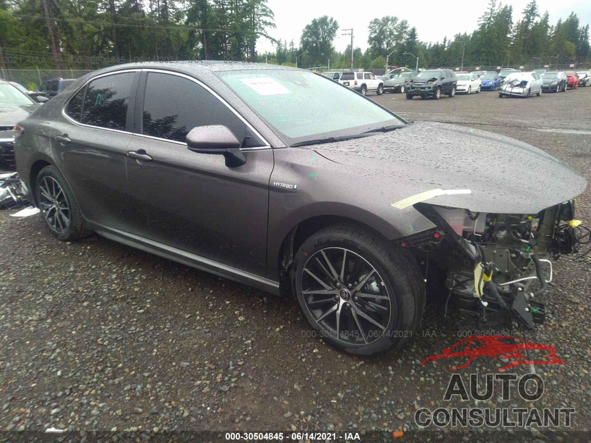 TOYOTA CAMRY 2021 - 4T1G31AK1MU557151