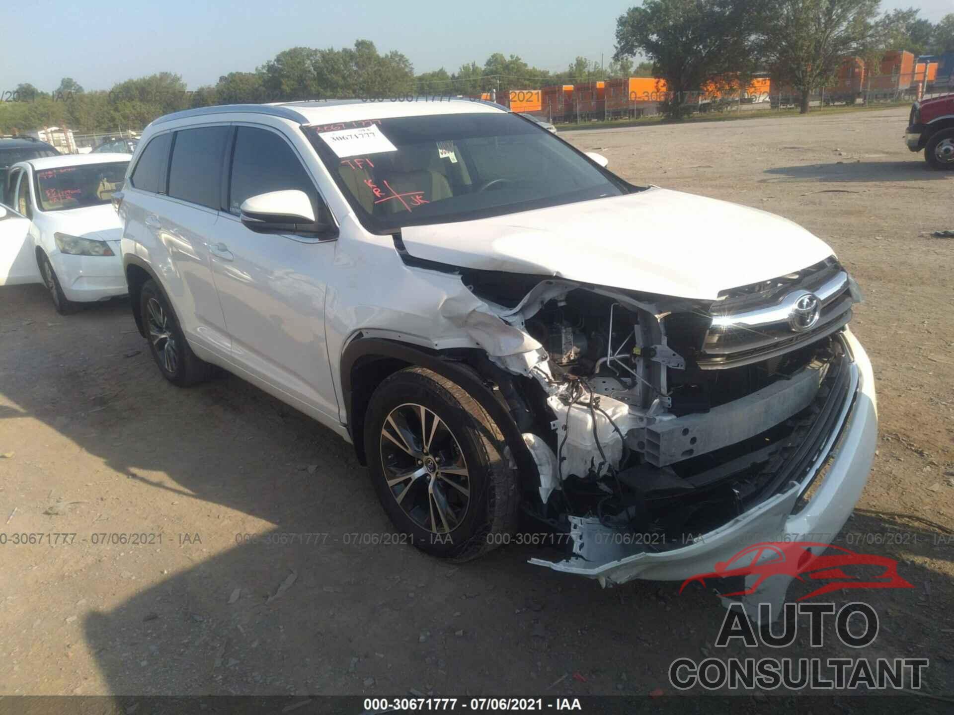 TOYOTA HIGHLANDER 2016 - 5TDJKRFH1GS346355