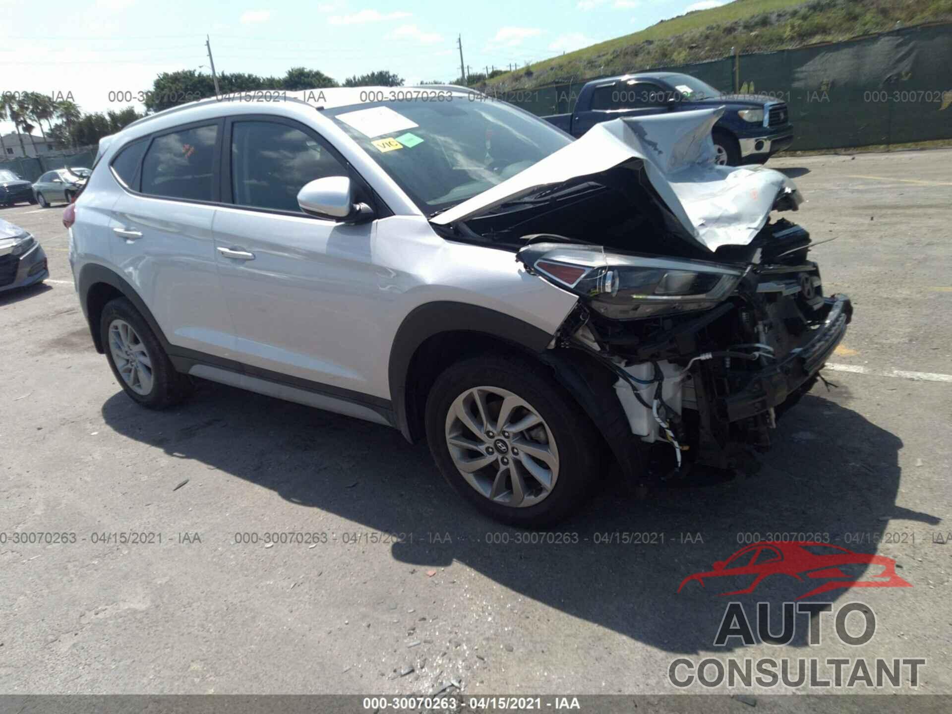 HYUNDAI TUCSON 2018 - KM8J33A41JU631926