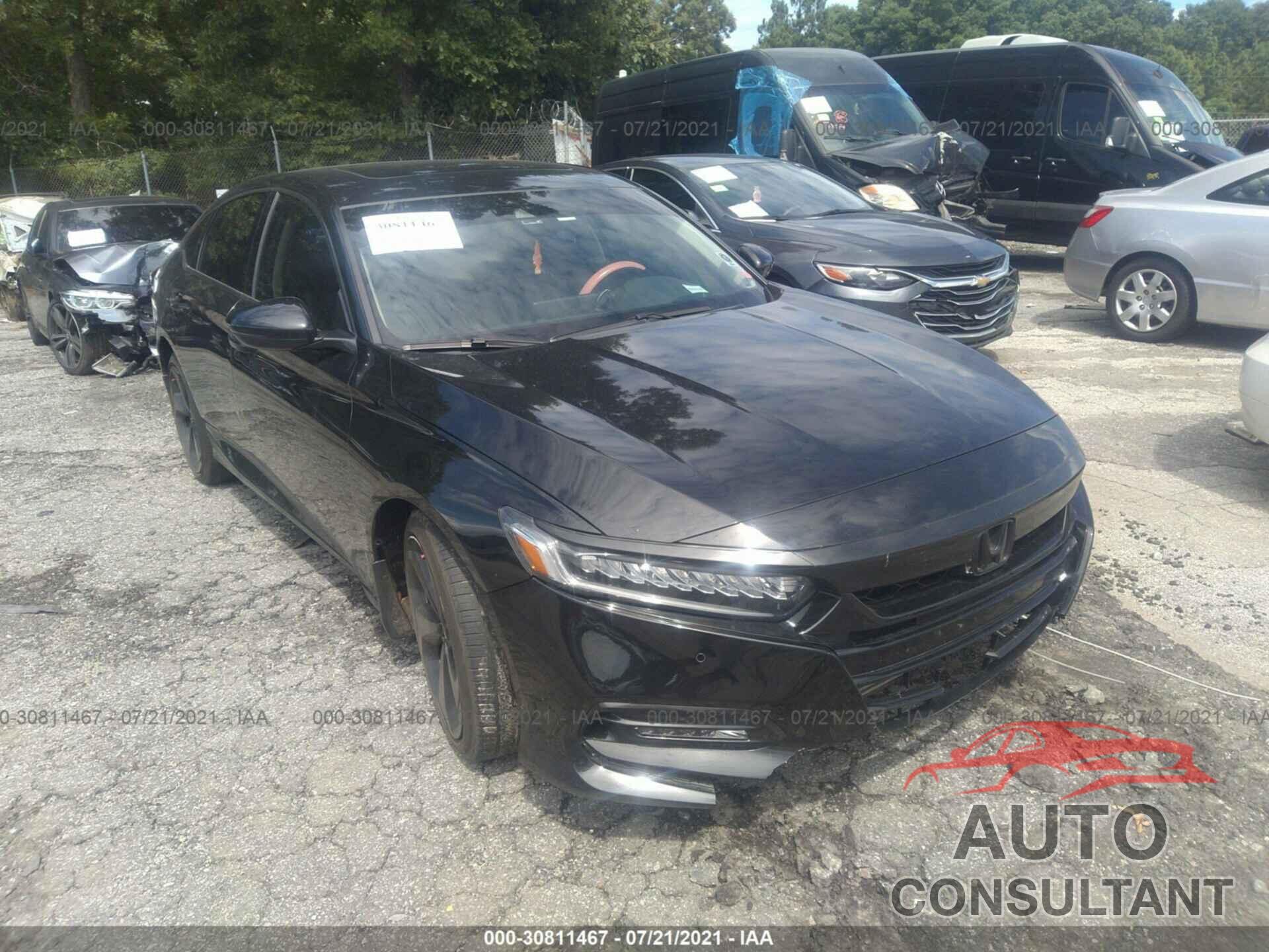 HONDA ACCORD SEDAN 2018 - 1HGCV1F9XJA149037