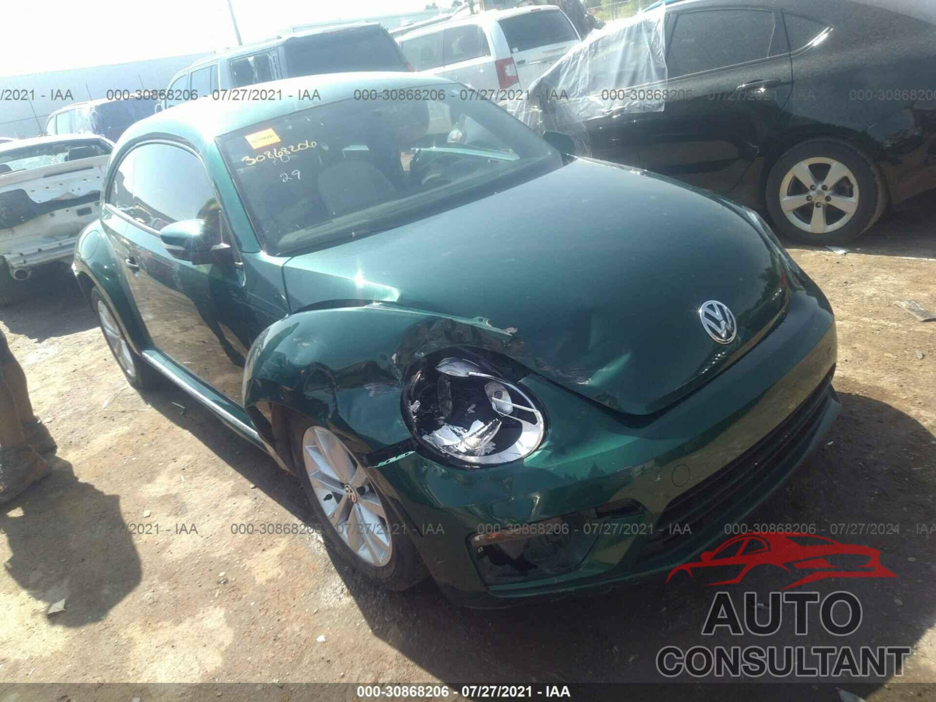 VOLKSWAGEN BEETLE 2017 - 3VWF17AT0HM626629