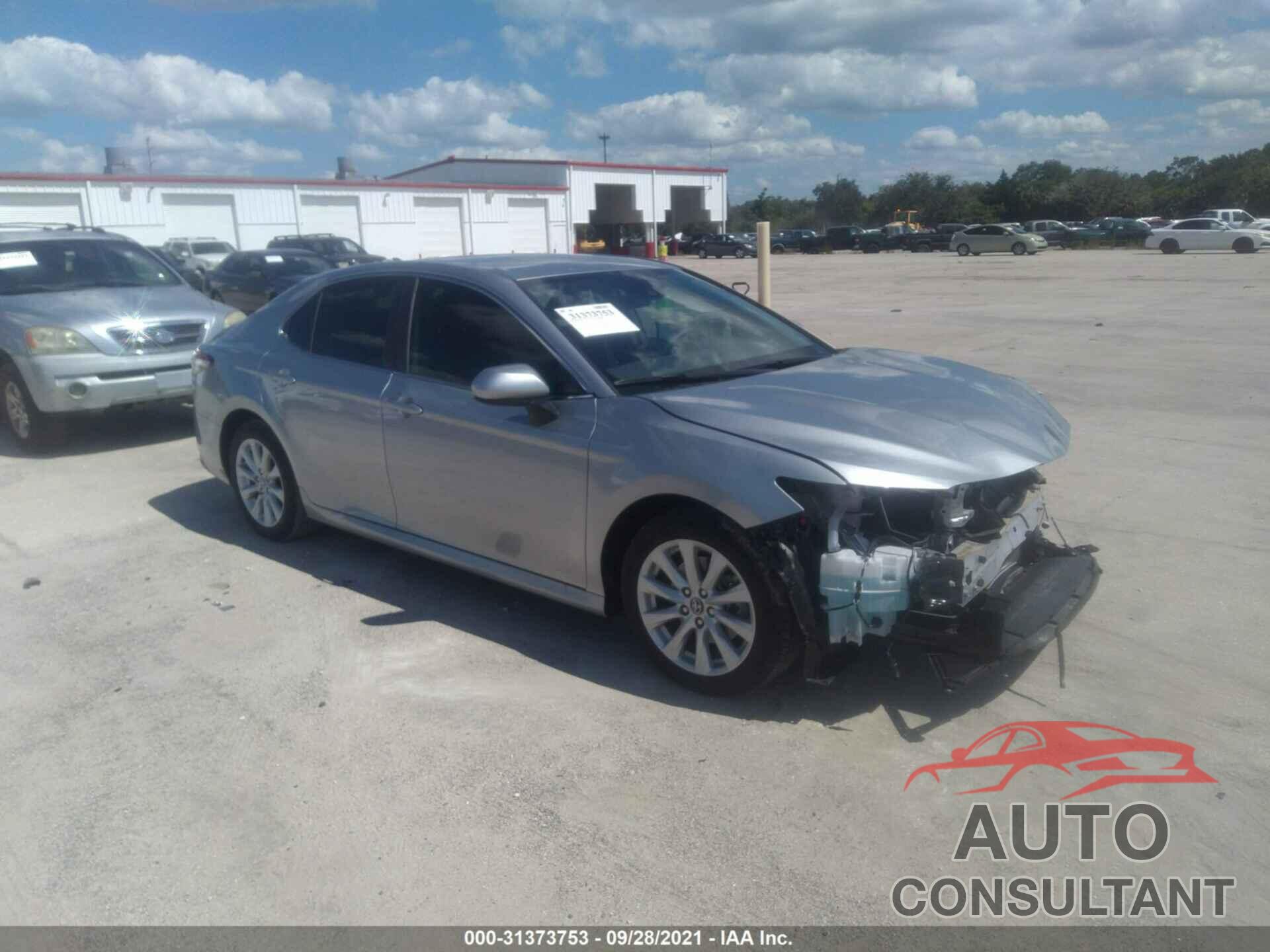 TOYOTA CAMRY 2020 - 4T1C11AK2LU881986