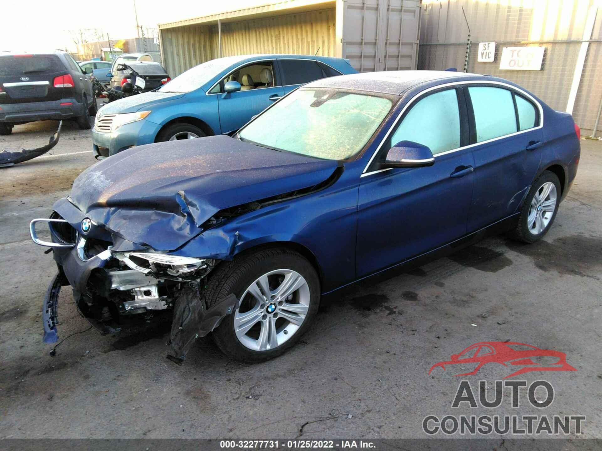 BMW 3 SERIES 2017 - WBA8F1C36HK898159