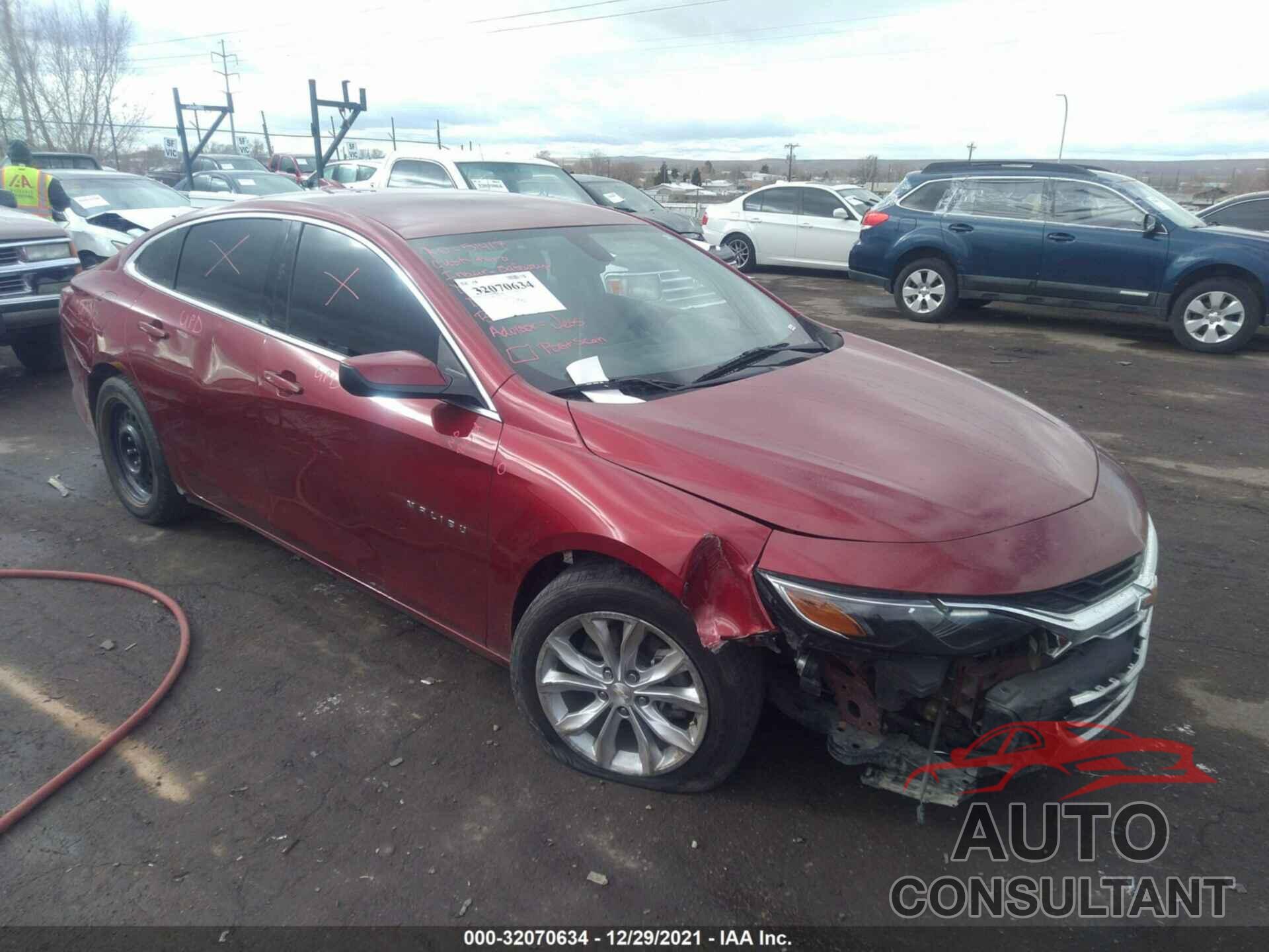 CHEVROLET MALIBU 2019 - 1G1ZD5ST4KF112793