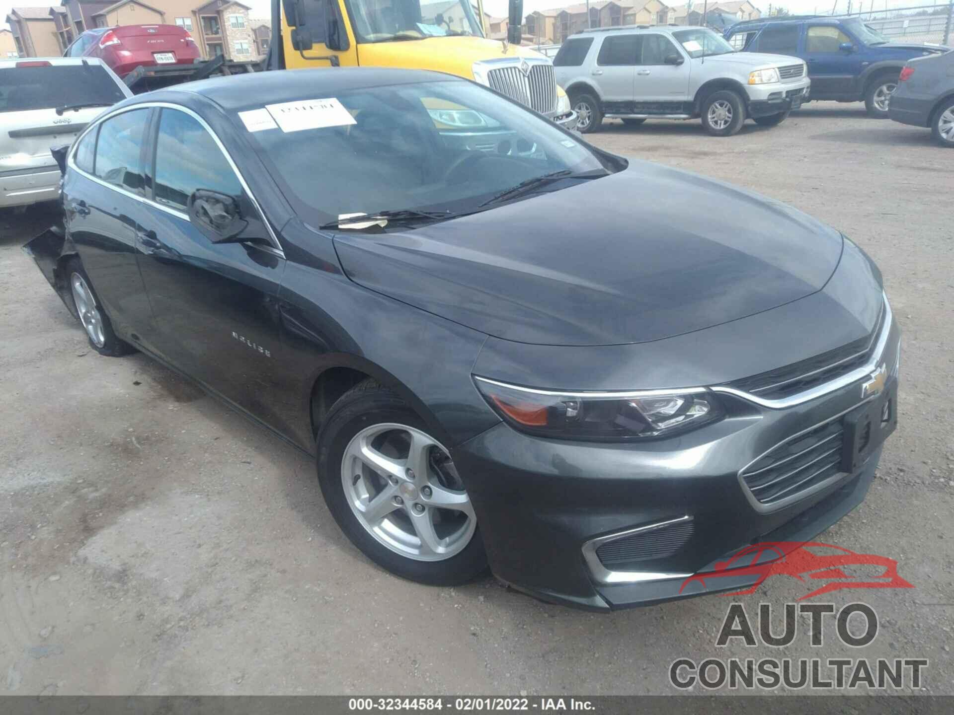 CHEVROLET MALIBU 2017 - 1G1ZB5ST2HF102231