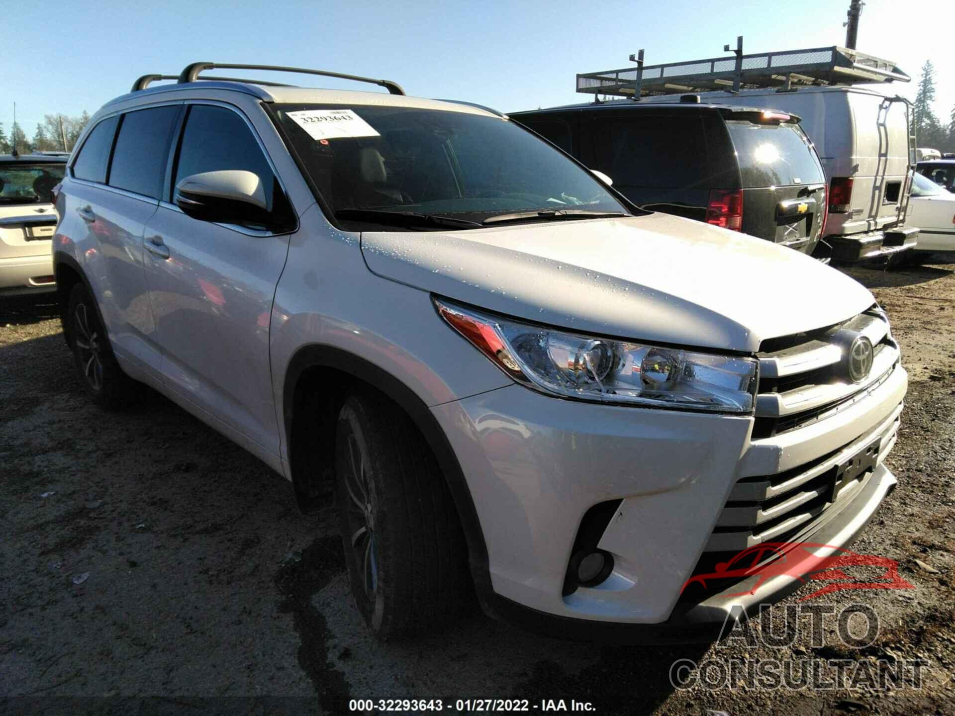 TOYOTA HIGHLANDER 2017 - 5TDJZRFH4HS516026