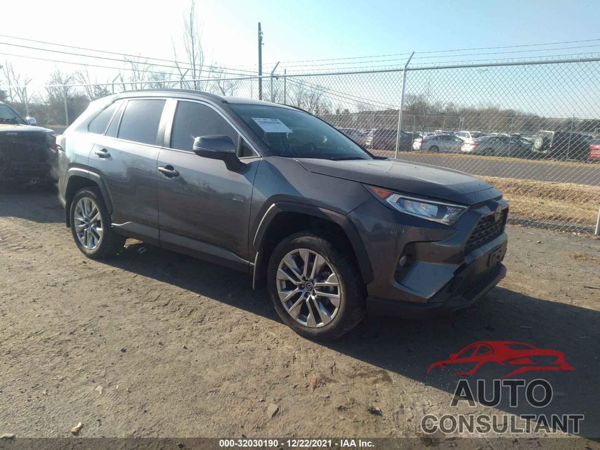 TOYOTA RAV4 2019 - JTMA1RFV7KD514089