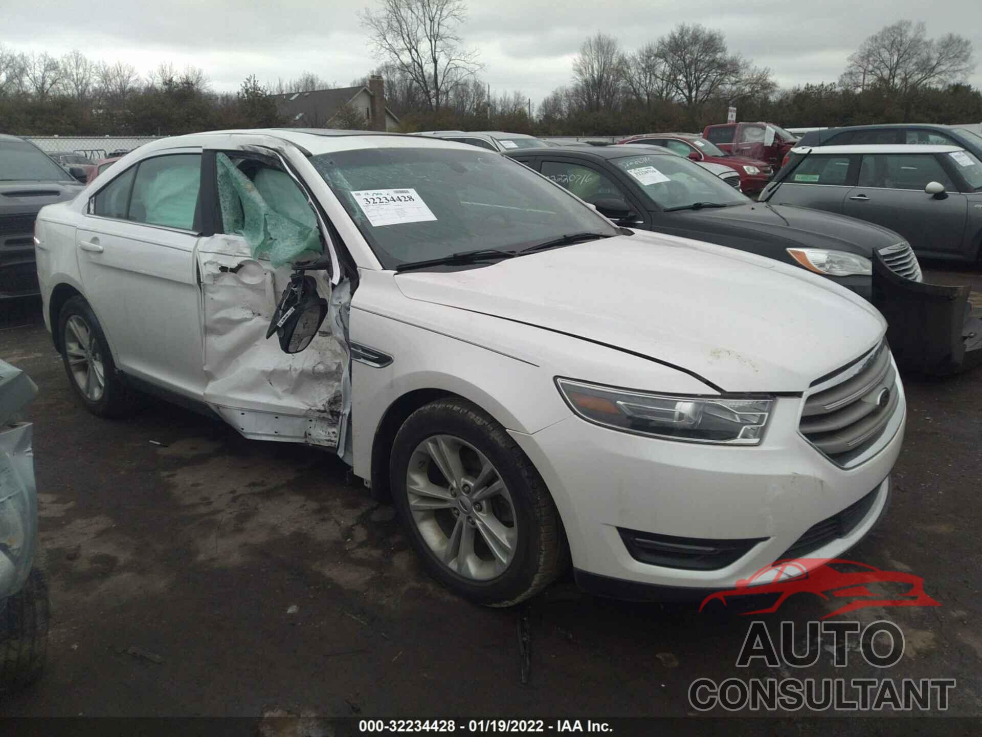 FORD TAURUS 2016 - 1FAHP2E89GG131282