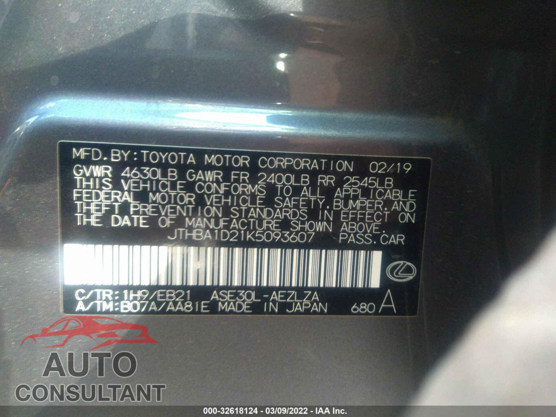 LEXUS IS 2019 - JTHBA1D21K5093607