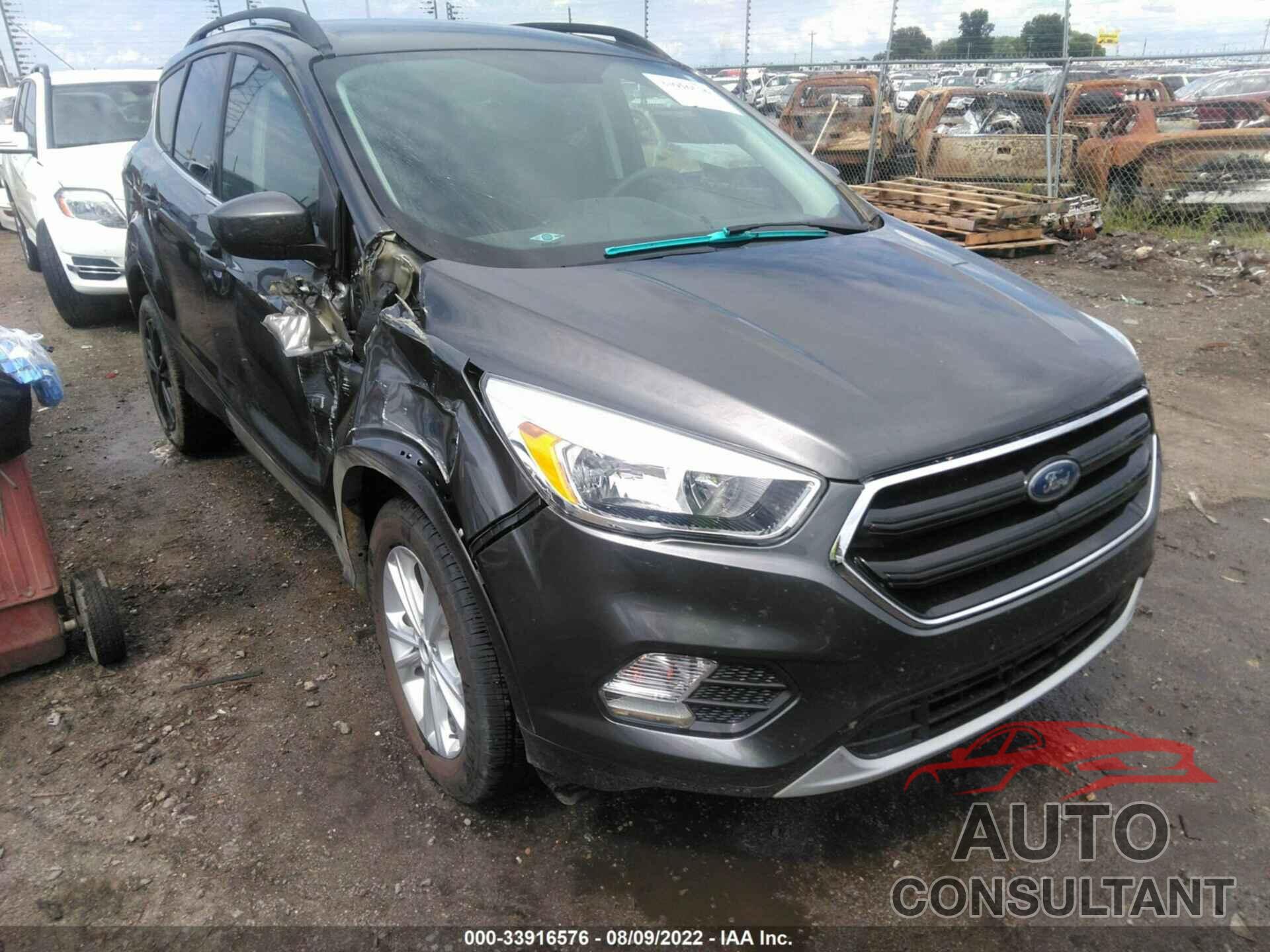 FORD ESCAPE 2018 - 1FMCU0GD5JUA83408
