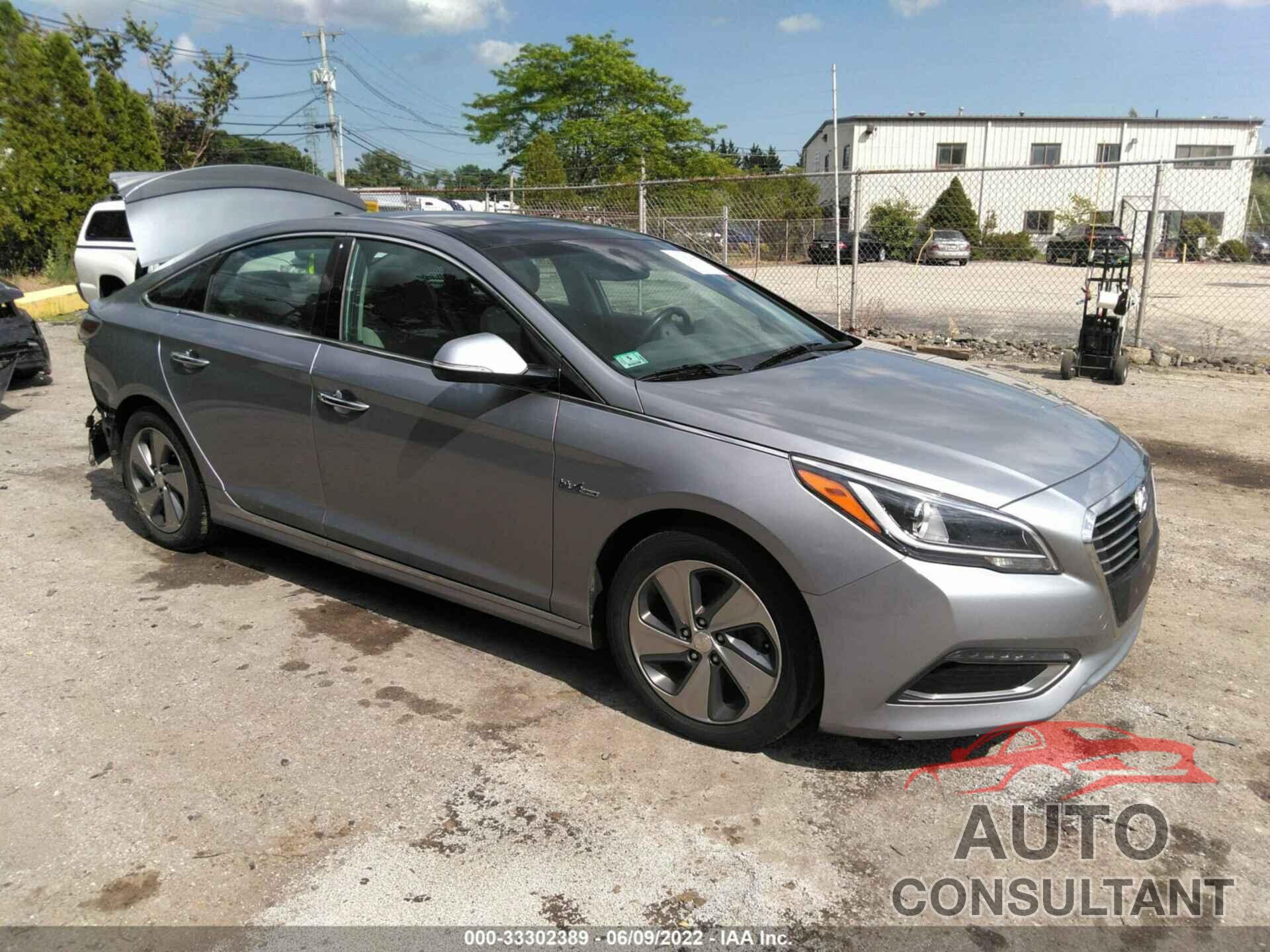 HYUNDAI SONATA HYBRID 2016 - KMHE34L16GA017183