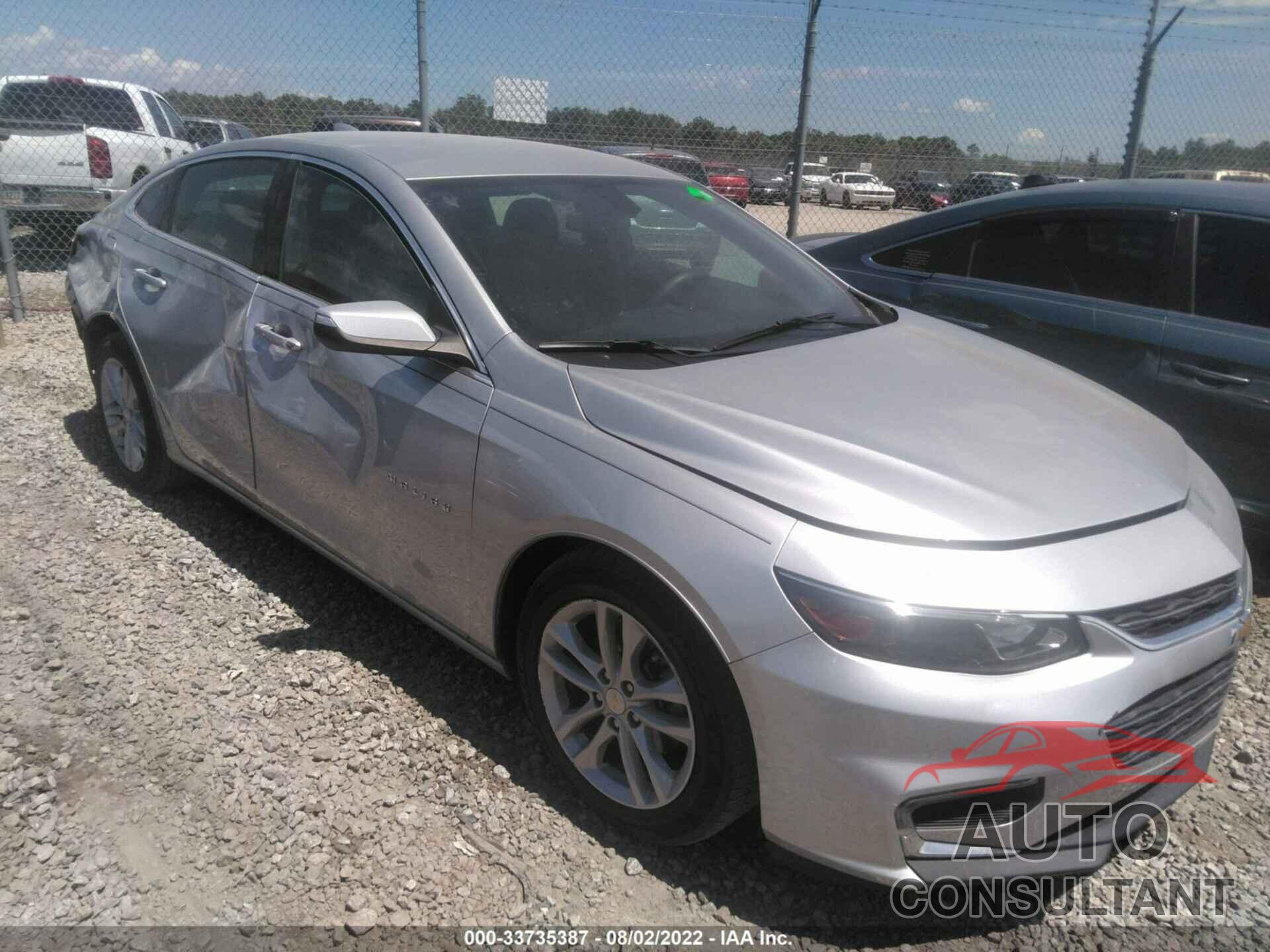CHEVROLET MALIBU 2017 - 1G1ZE5ST4HF136436