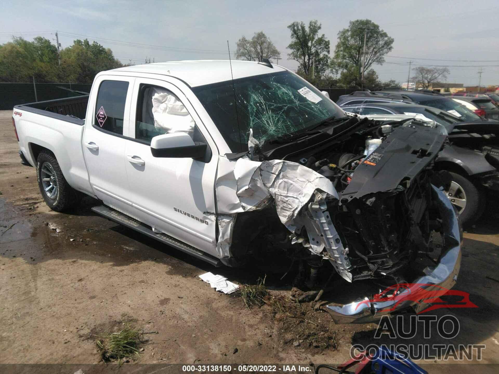 CHEVROLET SILVERADO 1500 2018 - 1GCVKREH3JZ357818