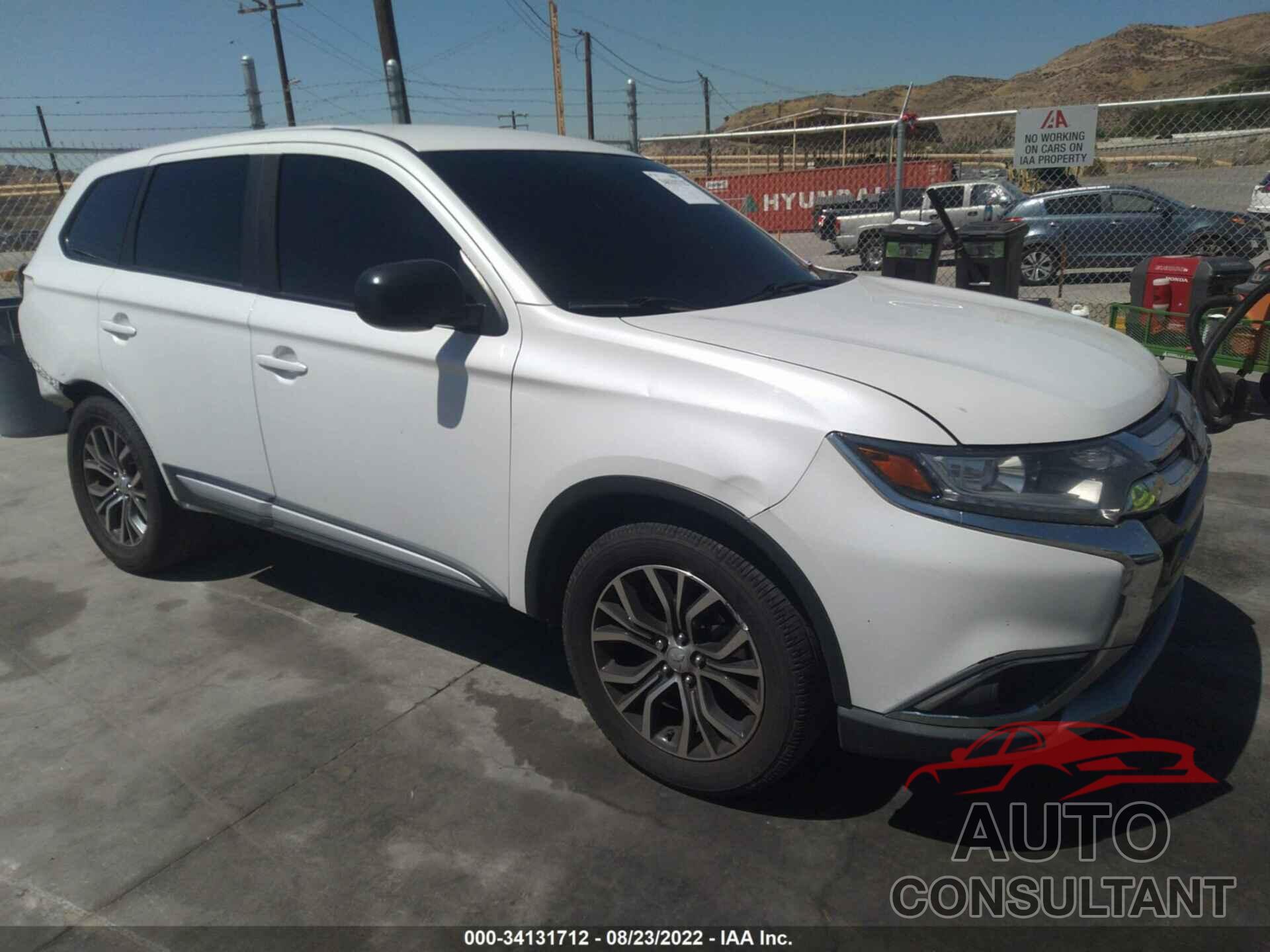 MITSUBISHI OUTLANDER 2016 - JA4AD2A32GZ010932