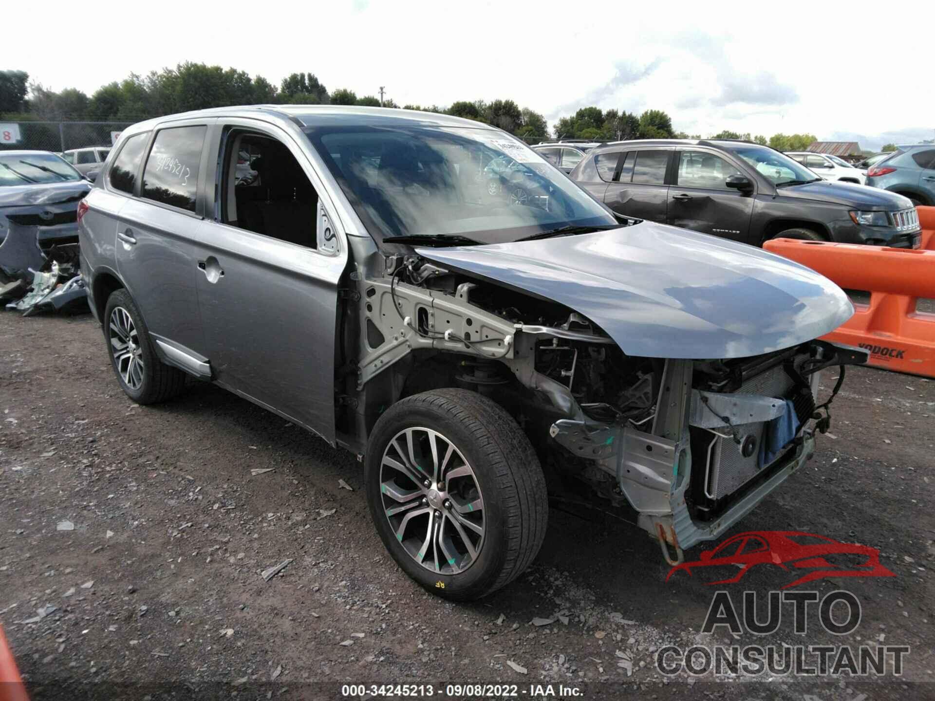 MITSUBISHI OUTLANDER 2018 - JA4AZ2A38JZ014203