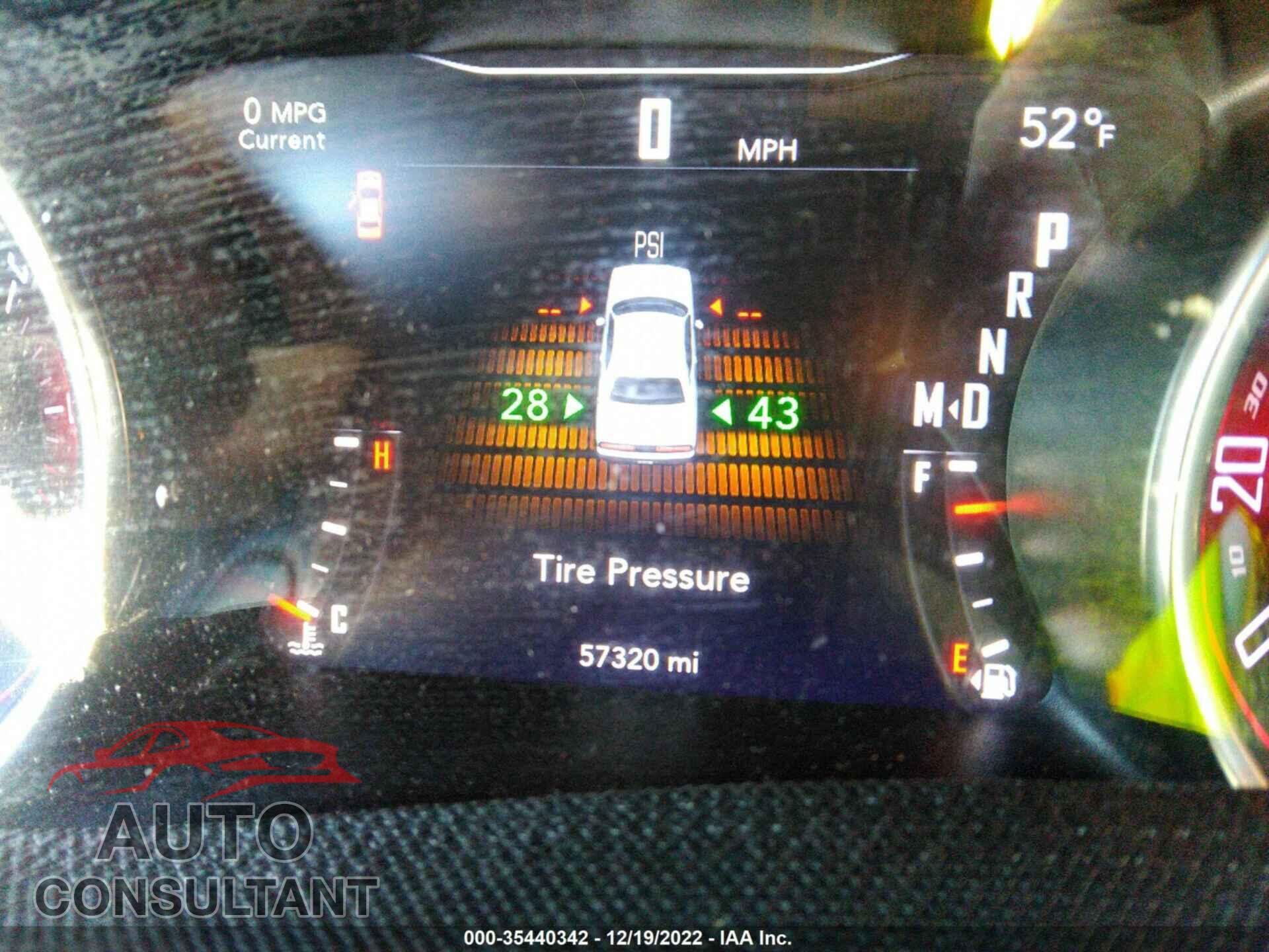 DODGE CHALLENGER 2018 - 2C3CDZAG4JH245743