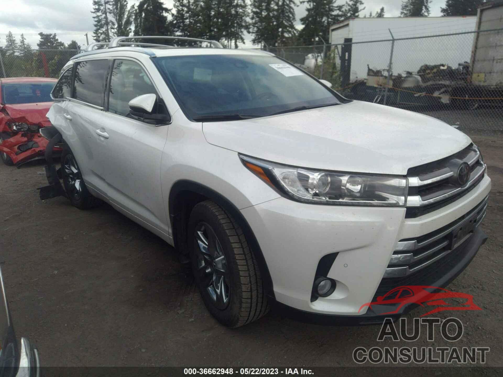 TOYOTA HIGHLANDER 2018 - 5TDDZRFH9JS866352