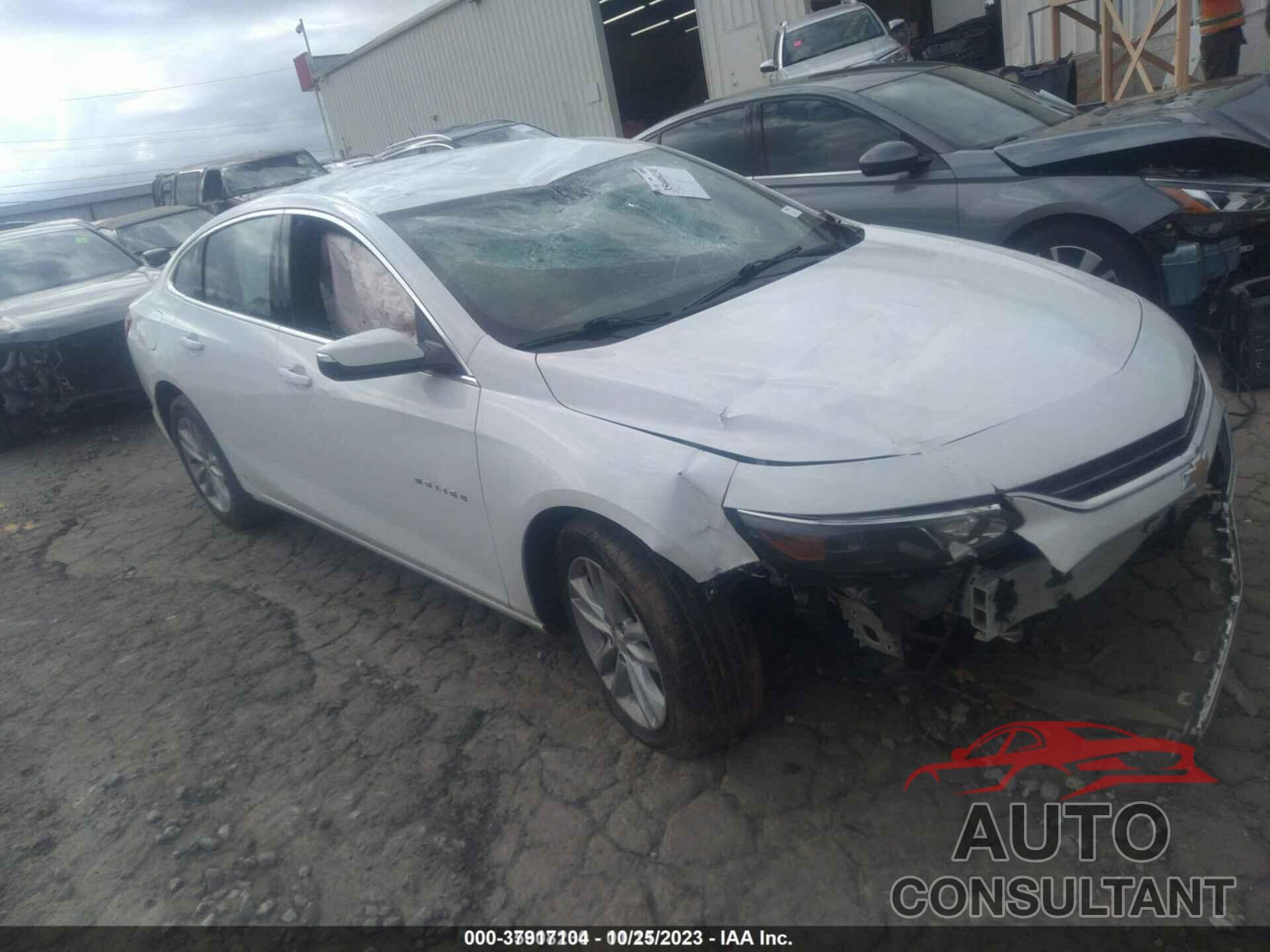 CHEVROLET MALIBU 2018 - 1G1ZD5ST9JF262641