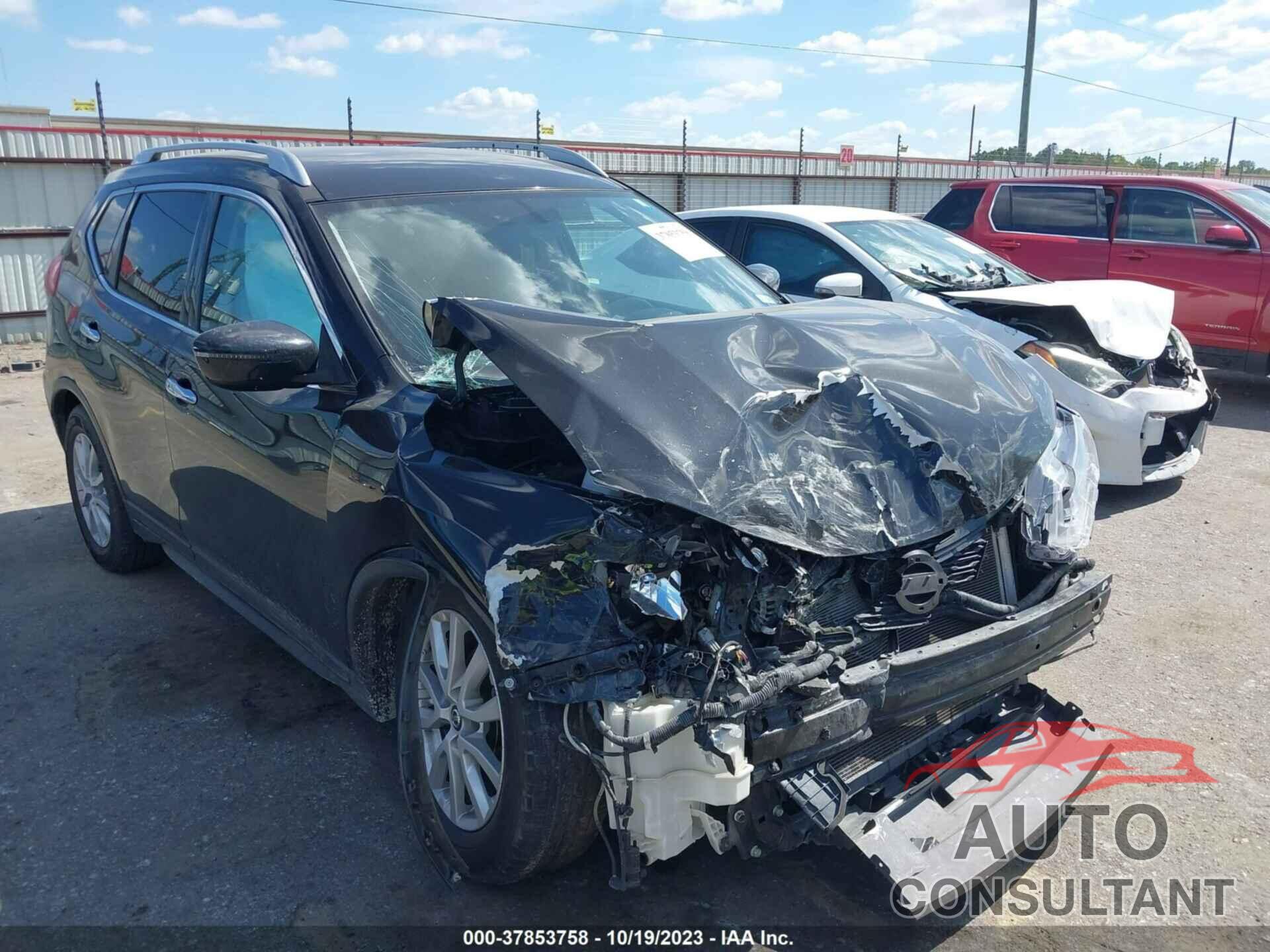 NISSAN ROGUE 2017 - KNMAT2MTXHP513755