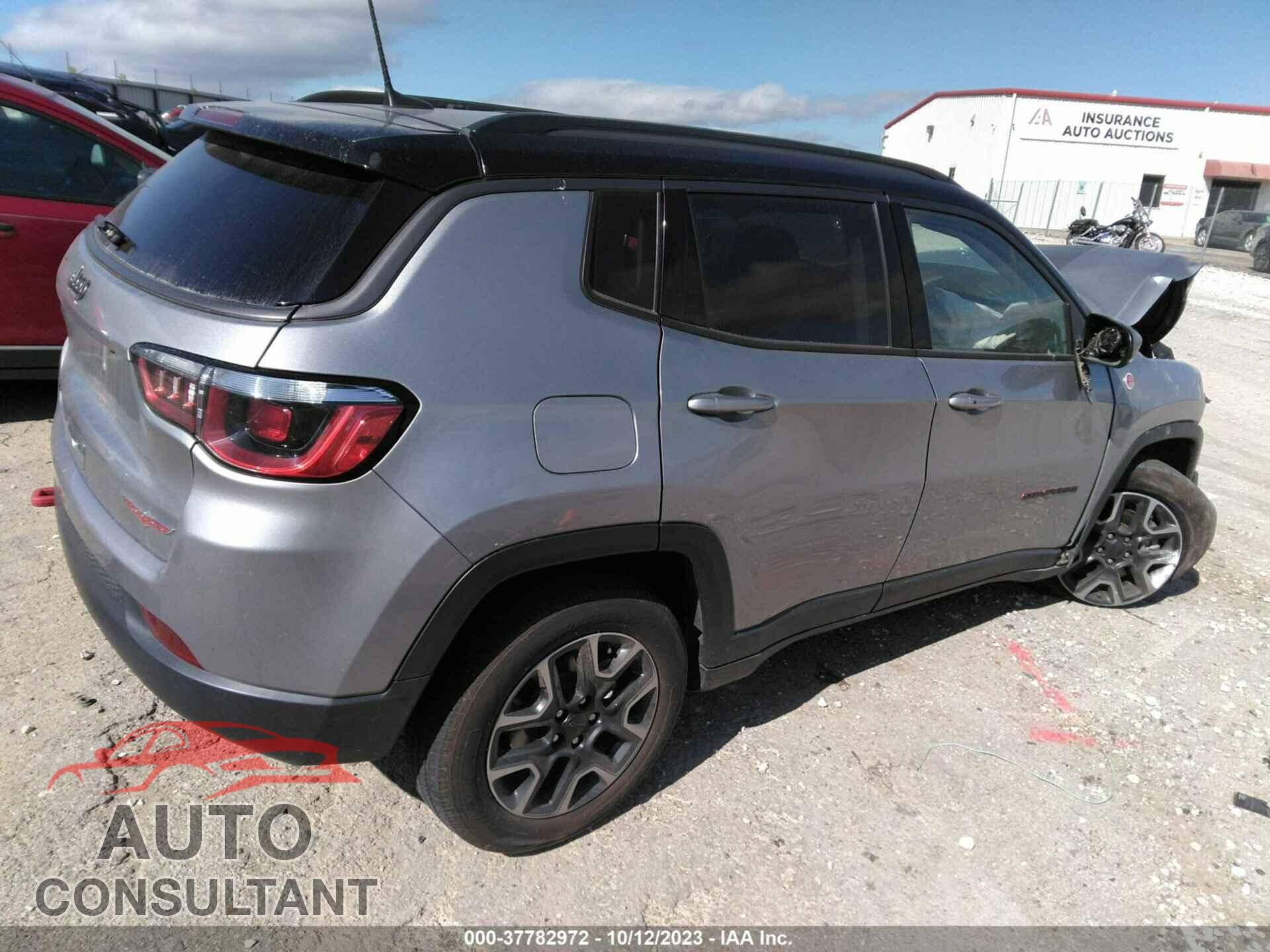 JEEP COMPASS 2019 - 3C4NJDDB8KT740083