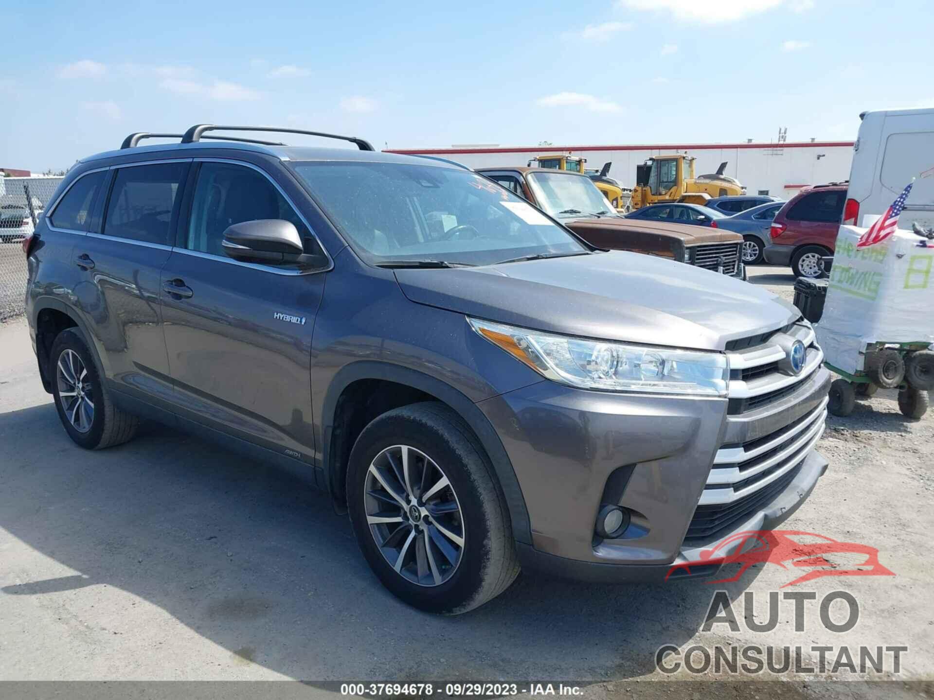 TOYOTA HIGHLANDER HYBRID 2019 - 5TDJGRFH2KS065191