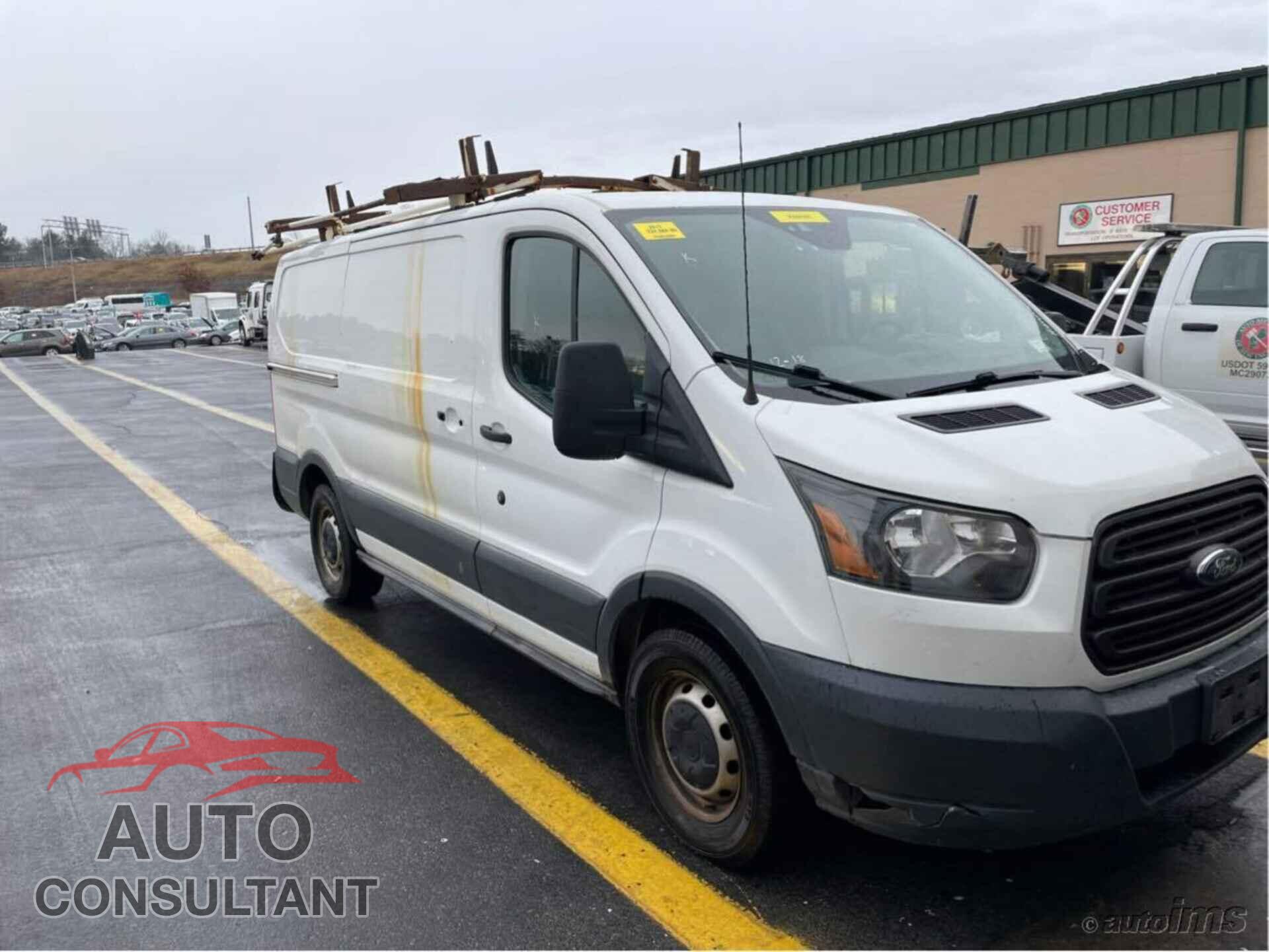 FORD TRANSIT 2017 - 1FTYE1YM4HKA67976