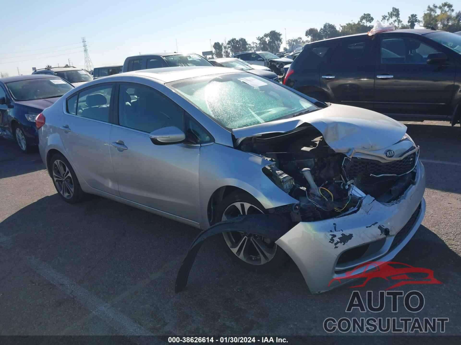 KIA FORTE 2016 - KNAFZ4A86G5556089