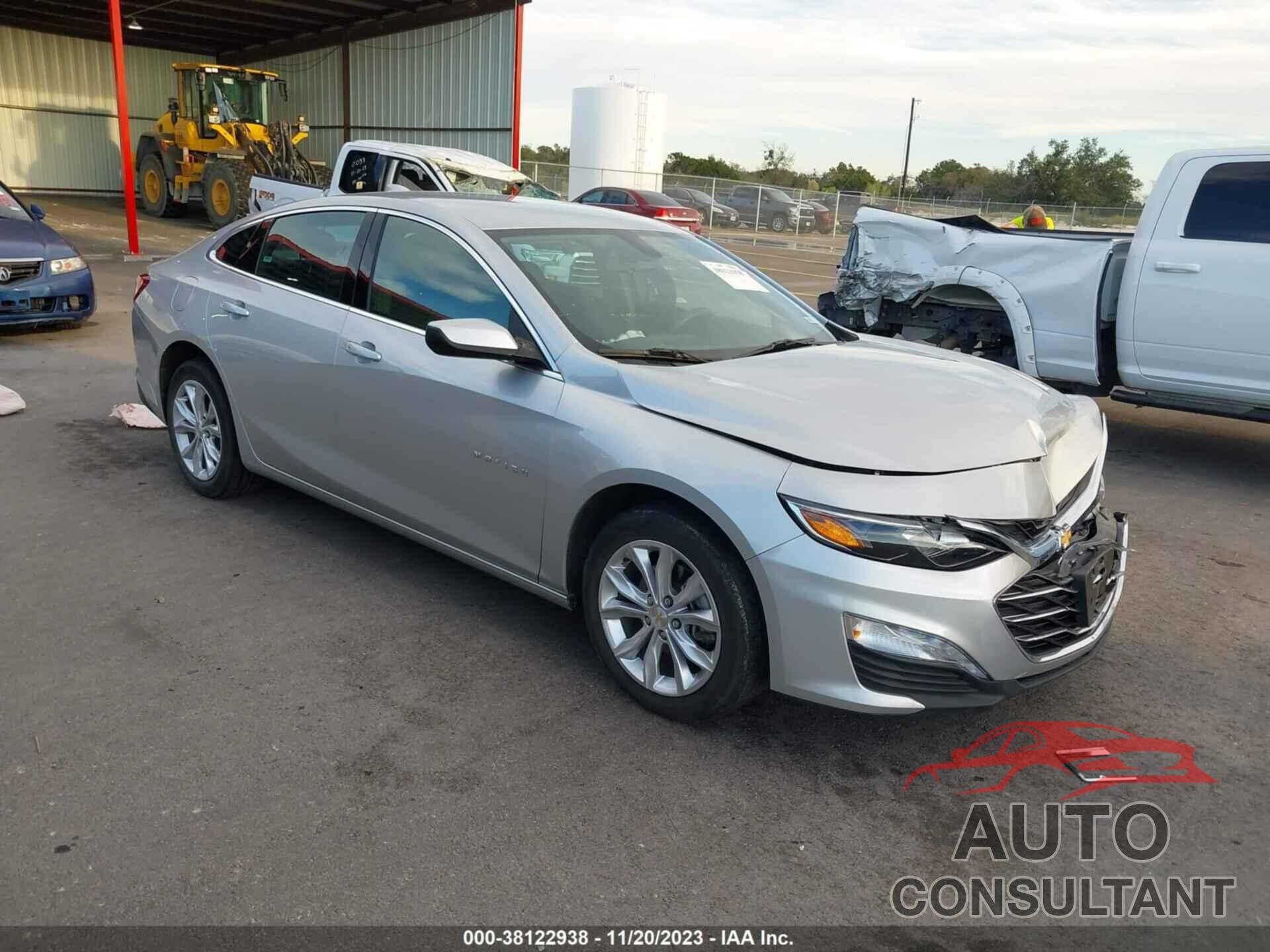 CHEVROLET MALIBU 2022 - 1G1ZD5ST8NF111036