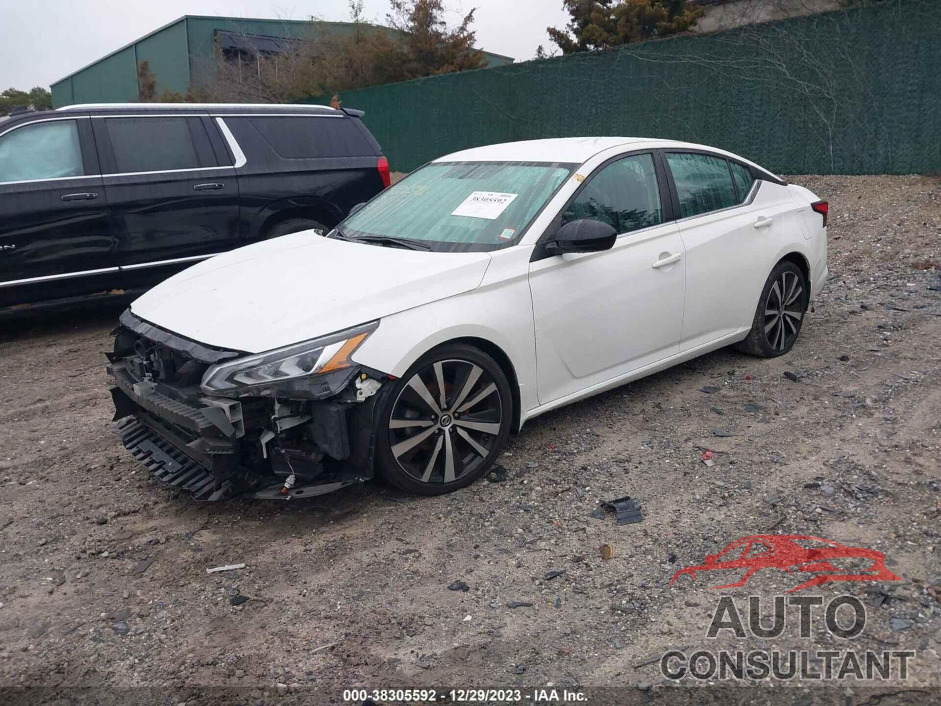 NISSAN ALTIMA 2019 - 1N4BL4CV8KC245604