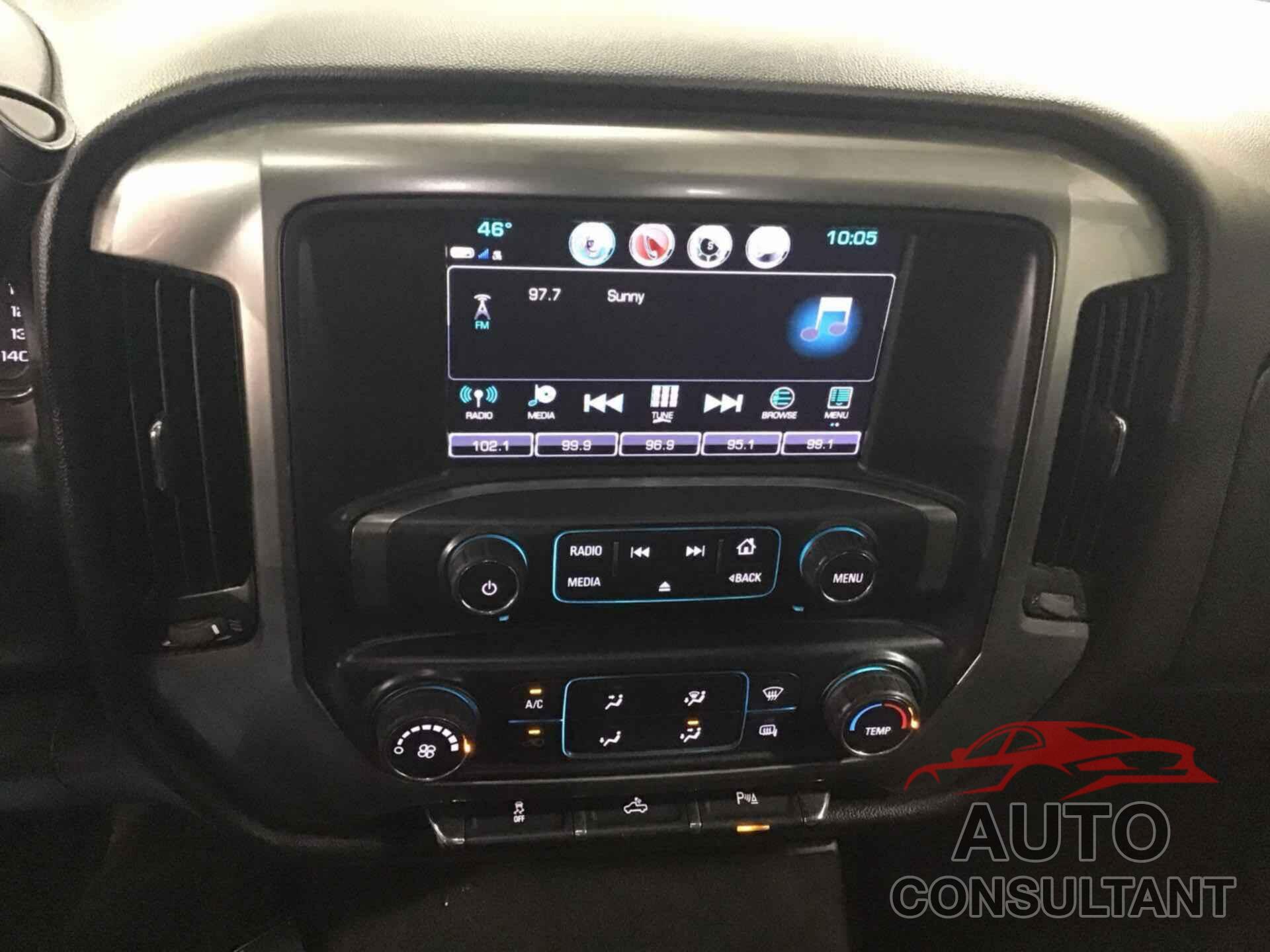 CHEVROLET SILVERADO 2018 - 1GCVKREC9JZ350134