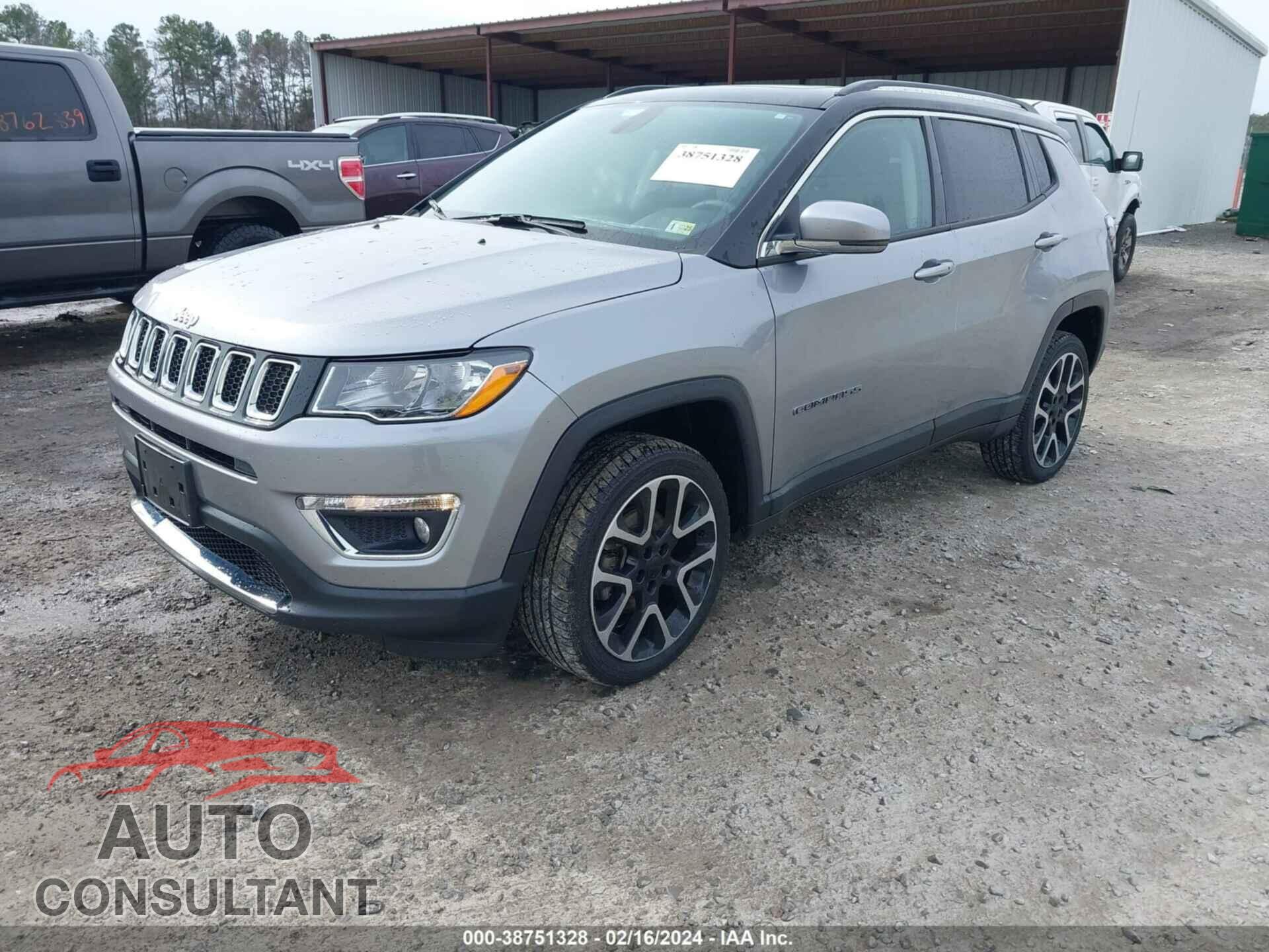 JEEP COMPASS 2018 - 3C4NJDCB2JT180464