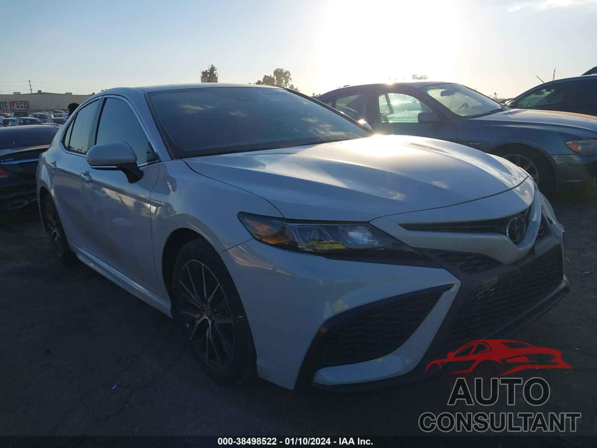 TOYOTA CAMRY 2023 - 4T1G11AK4PU143663