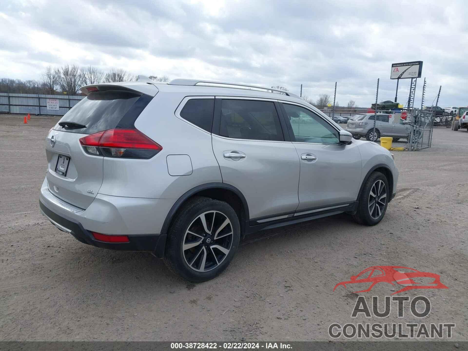 NISSAN ROGUE 2017 - JN8AT2MT8HW401241