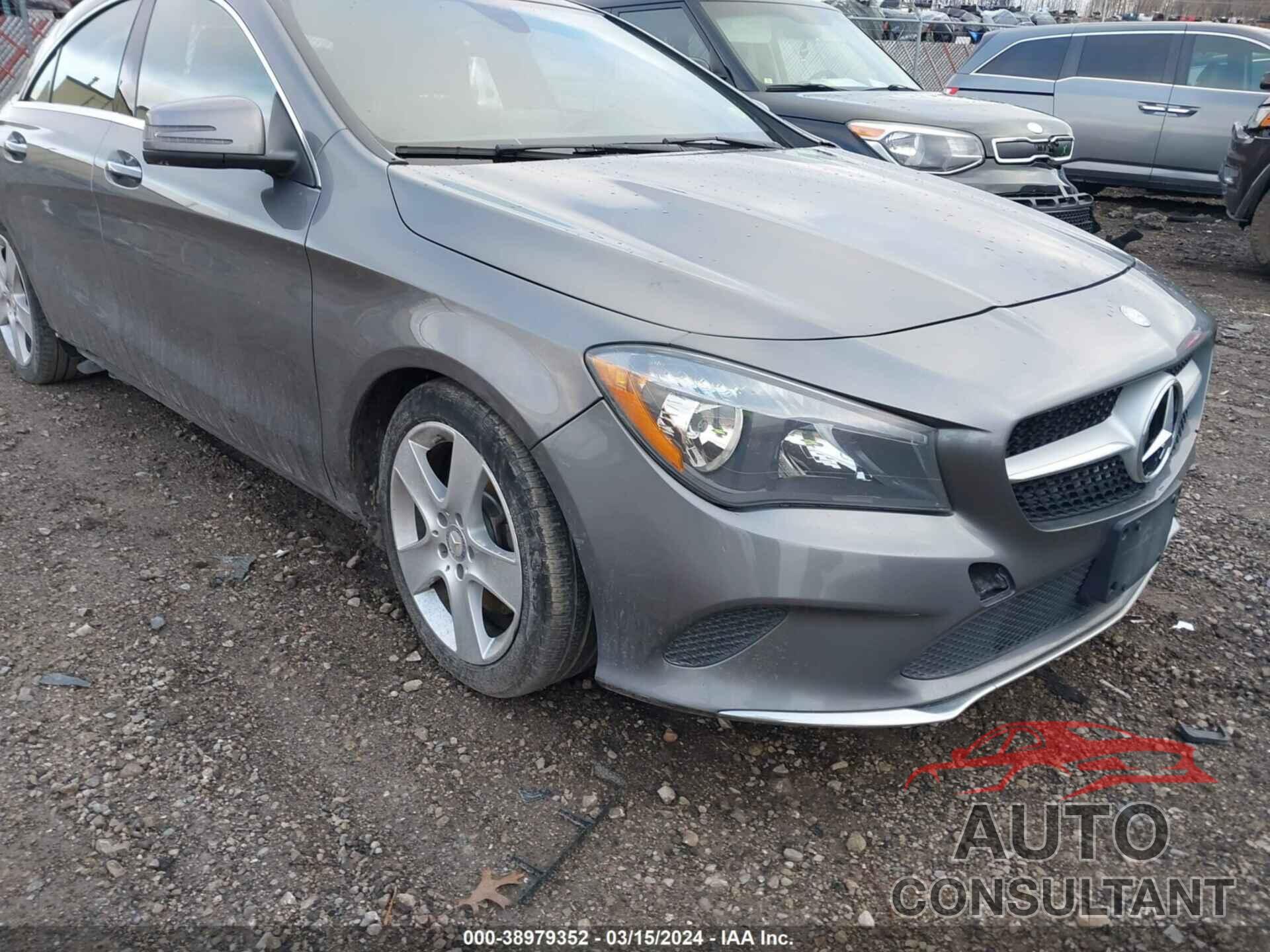 MERCEDES-BENZ CLA 250 2017 - WDDSJ4GBXHN423693