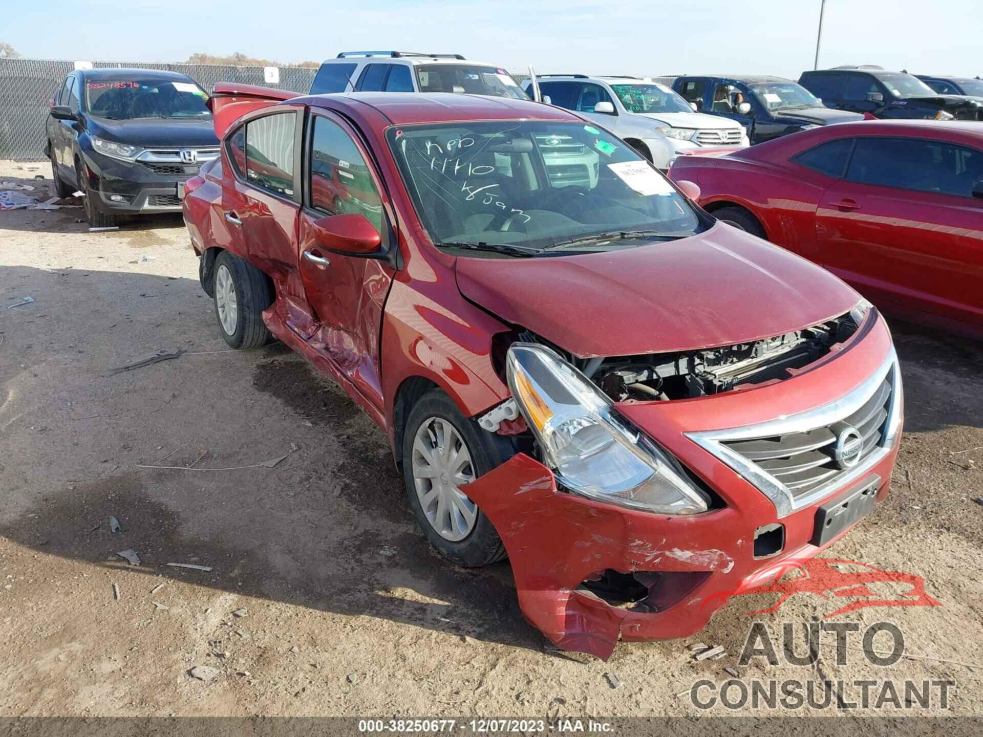 NISSAN VERSA 2019 - 3N1CN7AP5KL880754