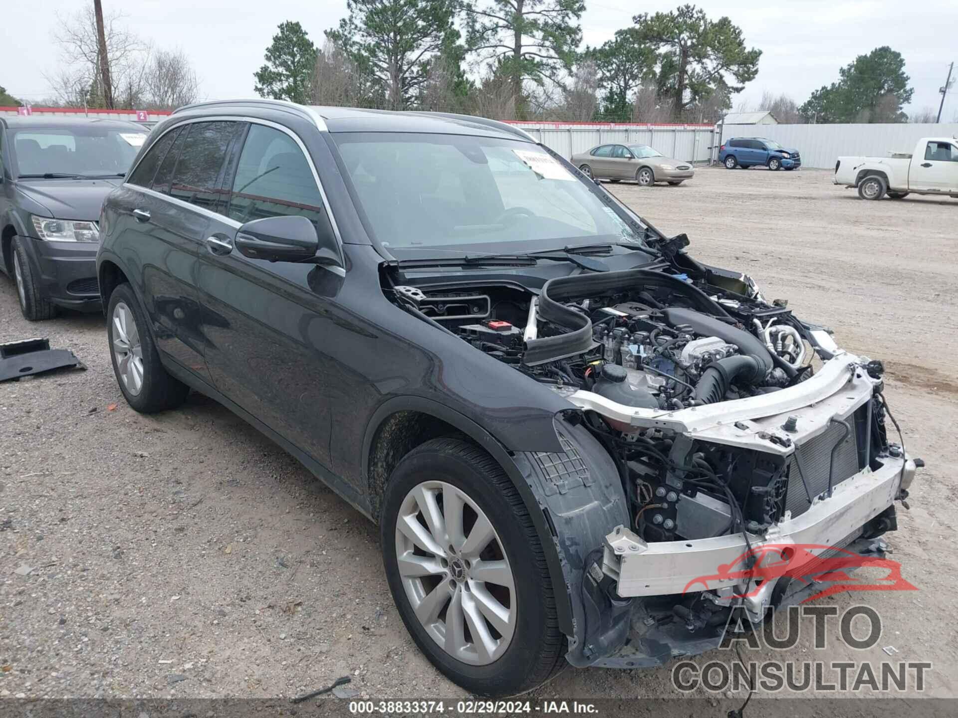 MERCEDES-BENZ GLC 300 2020 - W1N0G8DB4LF764448