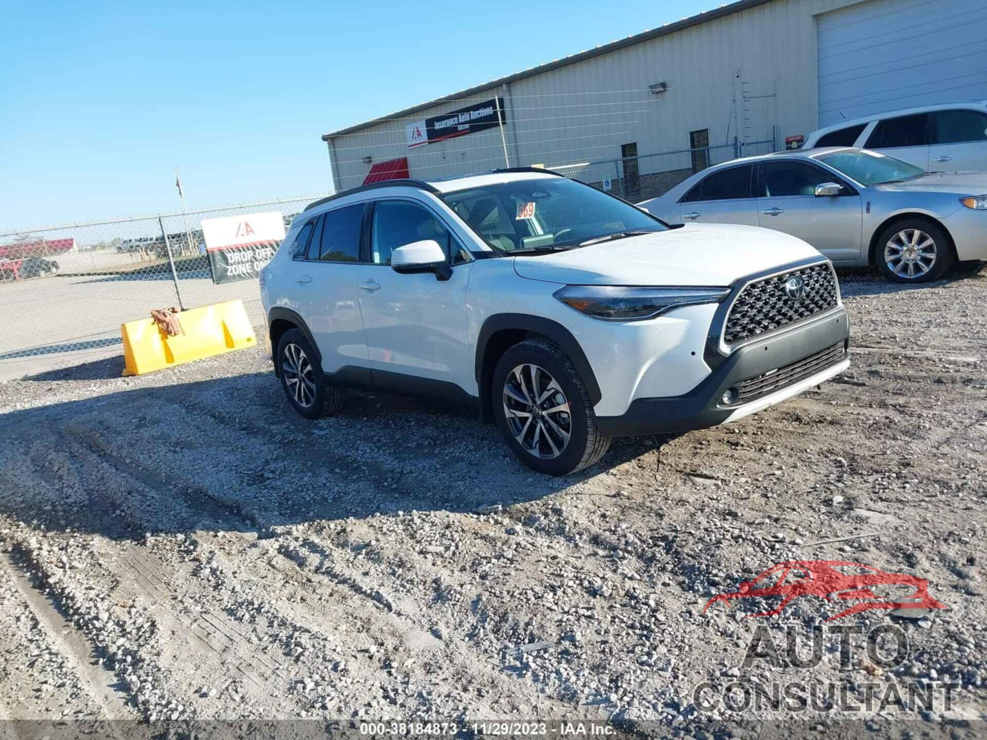 TOYOTA COROLLA CROSS 2023 - 7MUDAAAG6PV068672