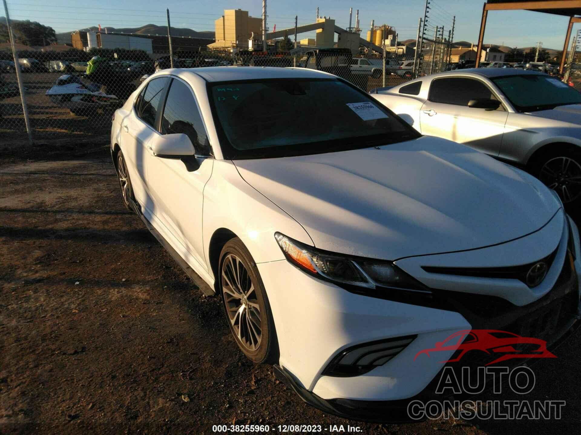 TOYOTA CAMRY 2020 - 4T1G11AK0LU358483