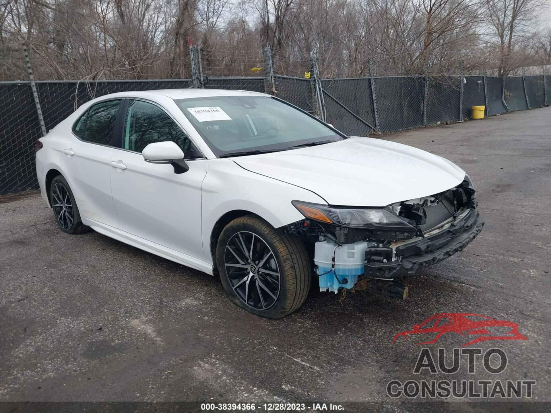 TOYOTA CAMRY 2023 - 4T1G11AK4PU822350