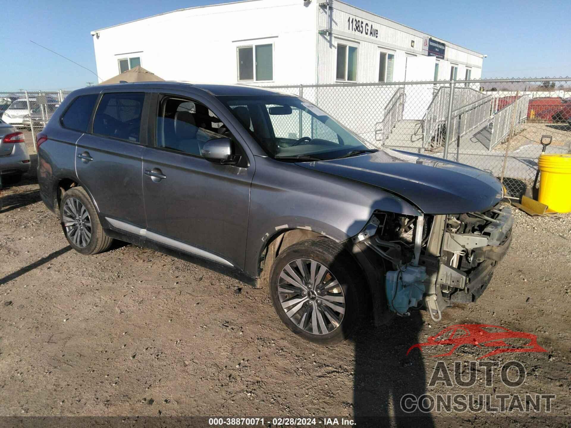 MITSUBISHI OUTLANDER 2019 - JA4AD3A32KZ046392