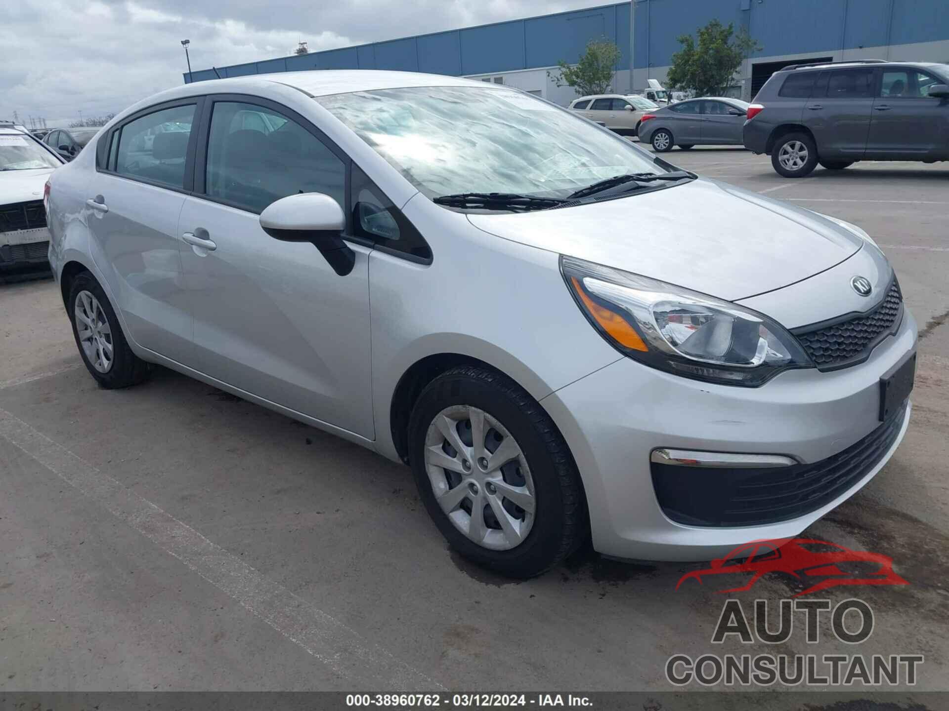 KIA RIO 2017 - KNADM4A37H6015882