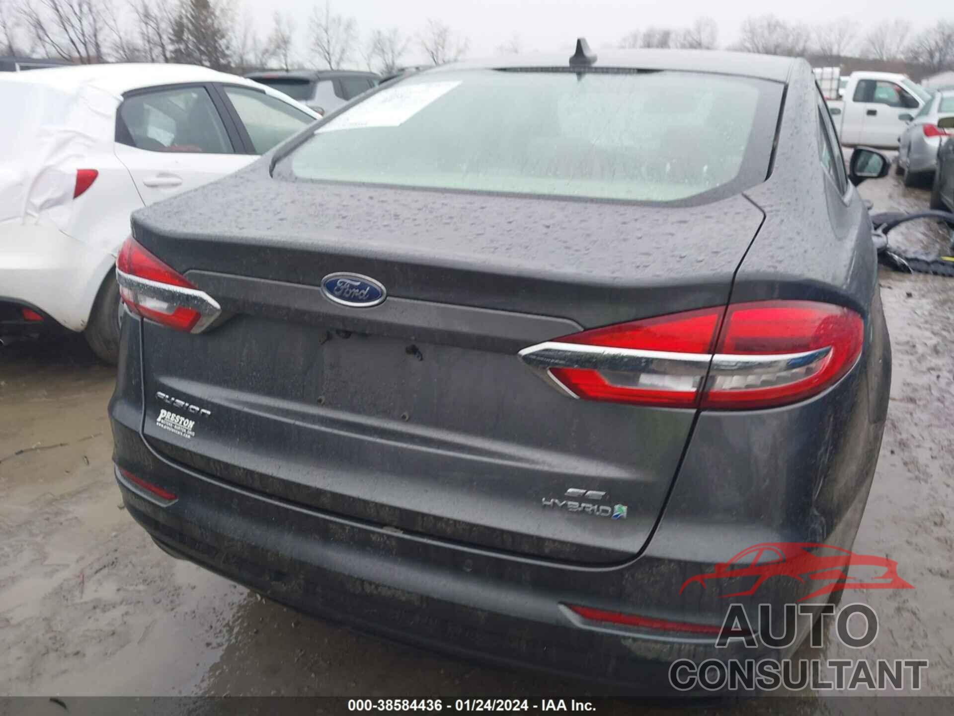 FORD FUSION HYBRID 2019 - 3FA6P0LU1KR112755