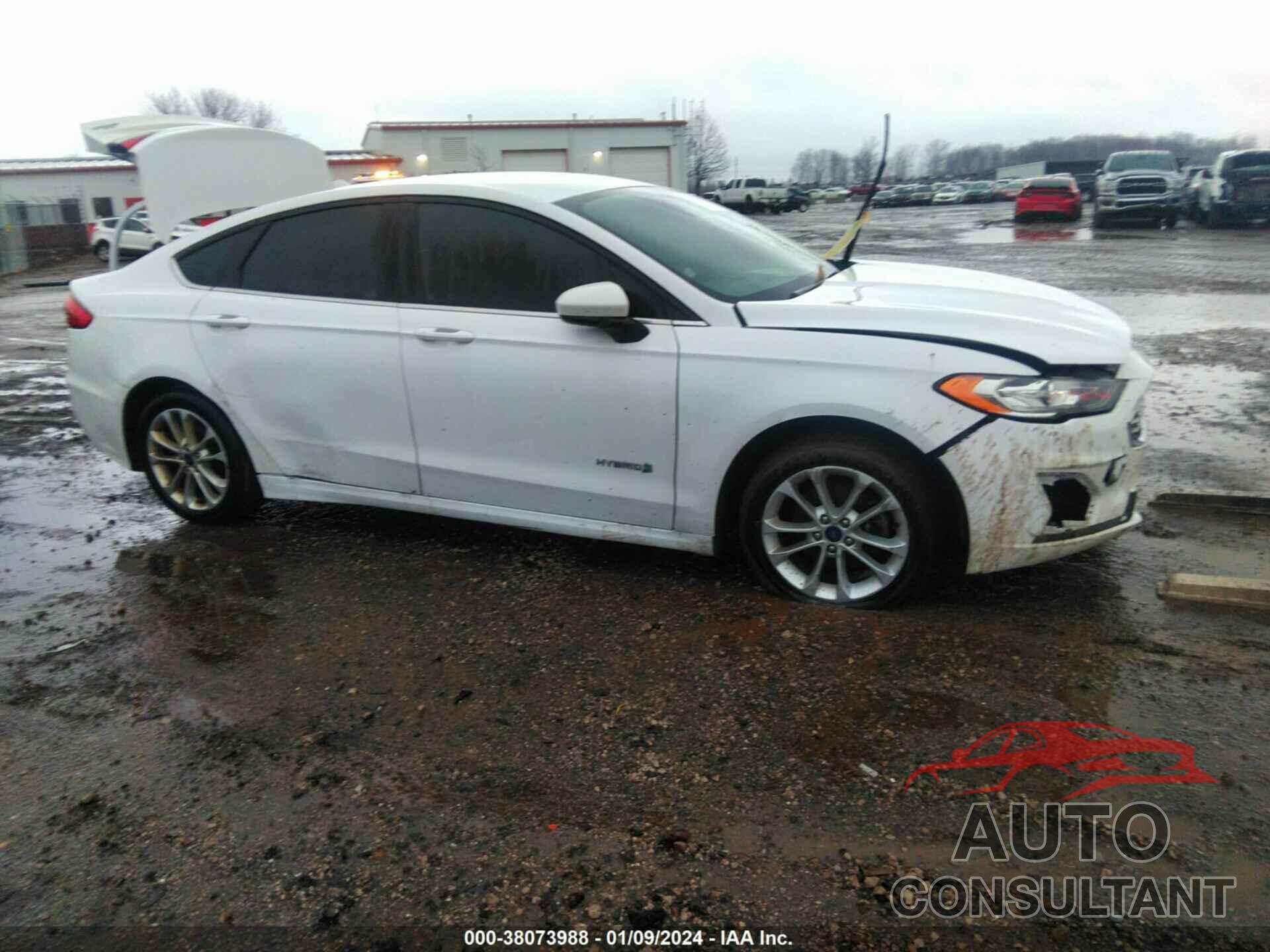 FORD FUSION HYBRID 2019 - 3FA6P0LU6KR225889