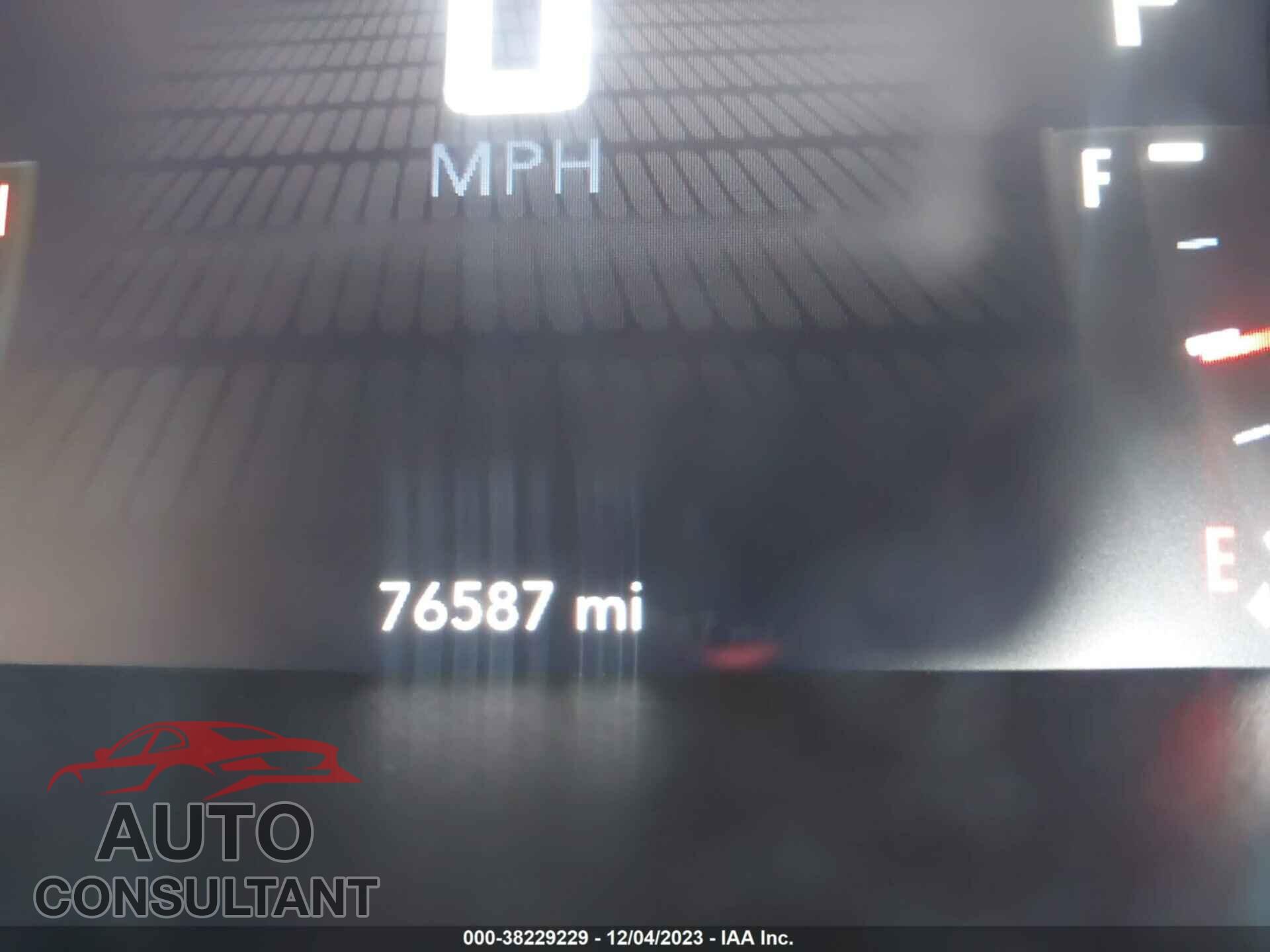 DODGE CHALLENGER 2018 - 2C3CDZAG4JH241742