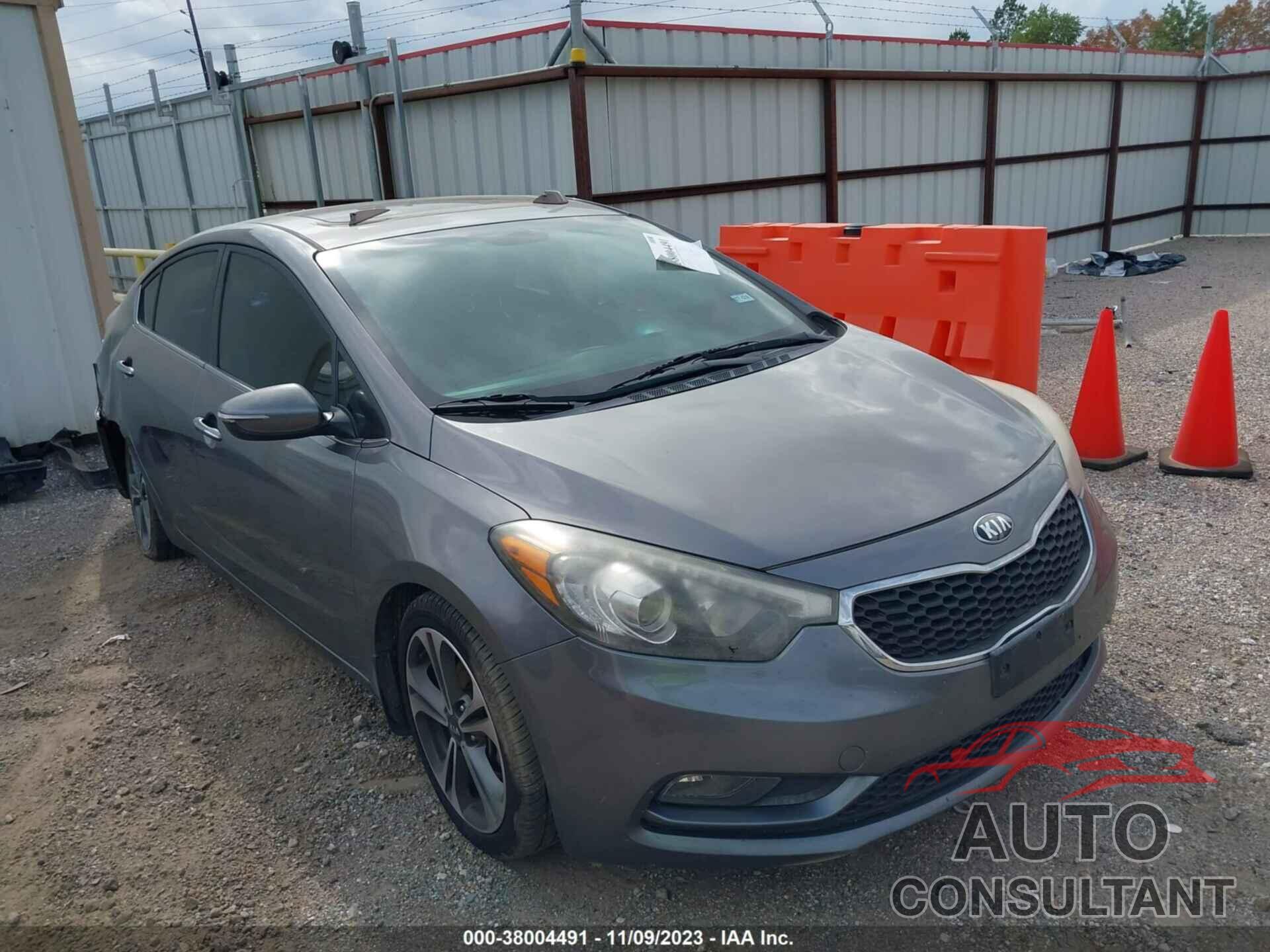 KIA FORTE 2016 - KNAFZ4A88G5470394