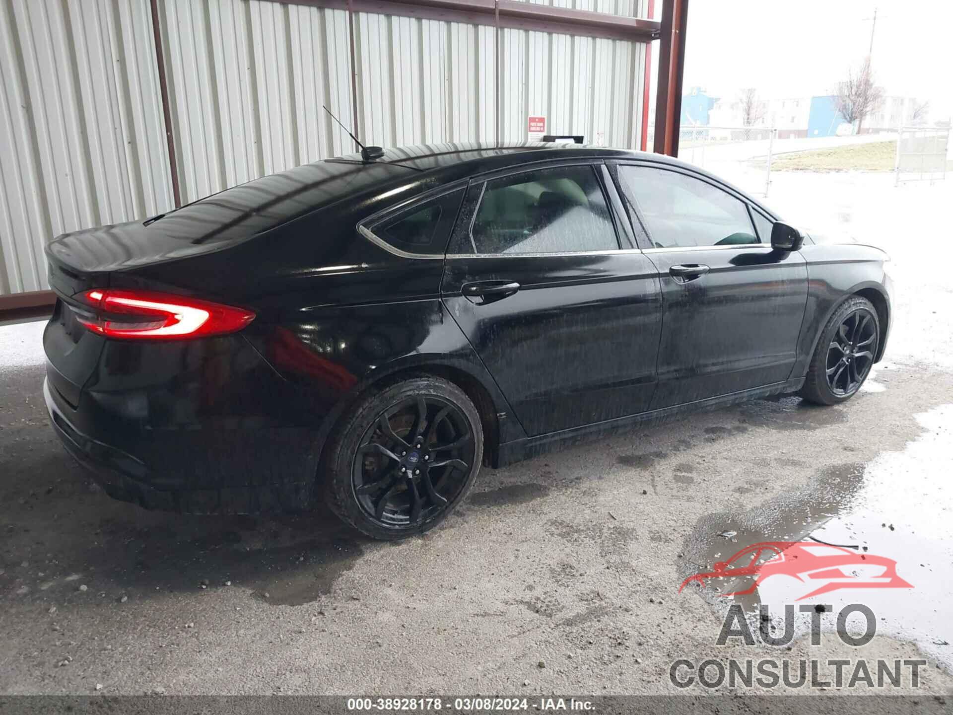 FORD FUSION 2017 - 3FA6P0G77HR144414