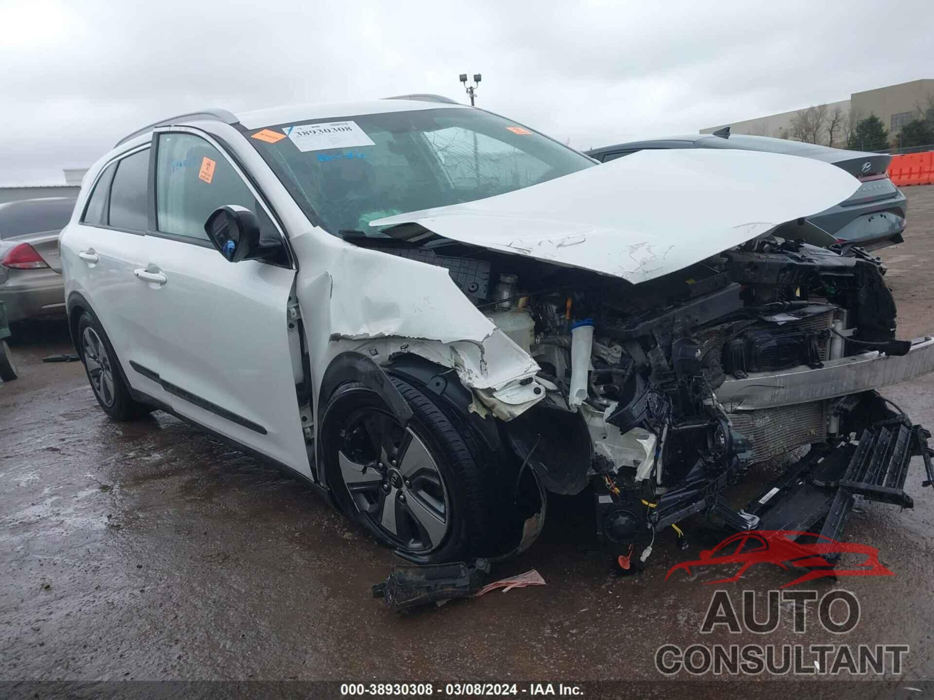 KIA NIRO 2018 - KNDCB3LC8J5157701