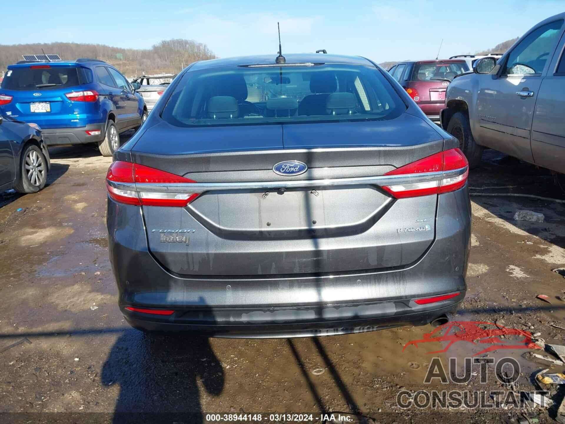 FORD FUSION HYBRID 2018 - 3FA6P0LU7JR259225