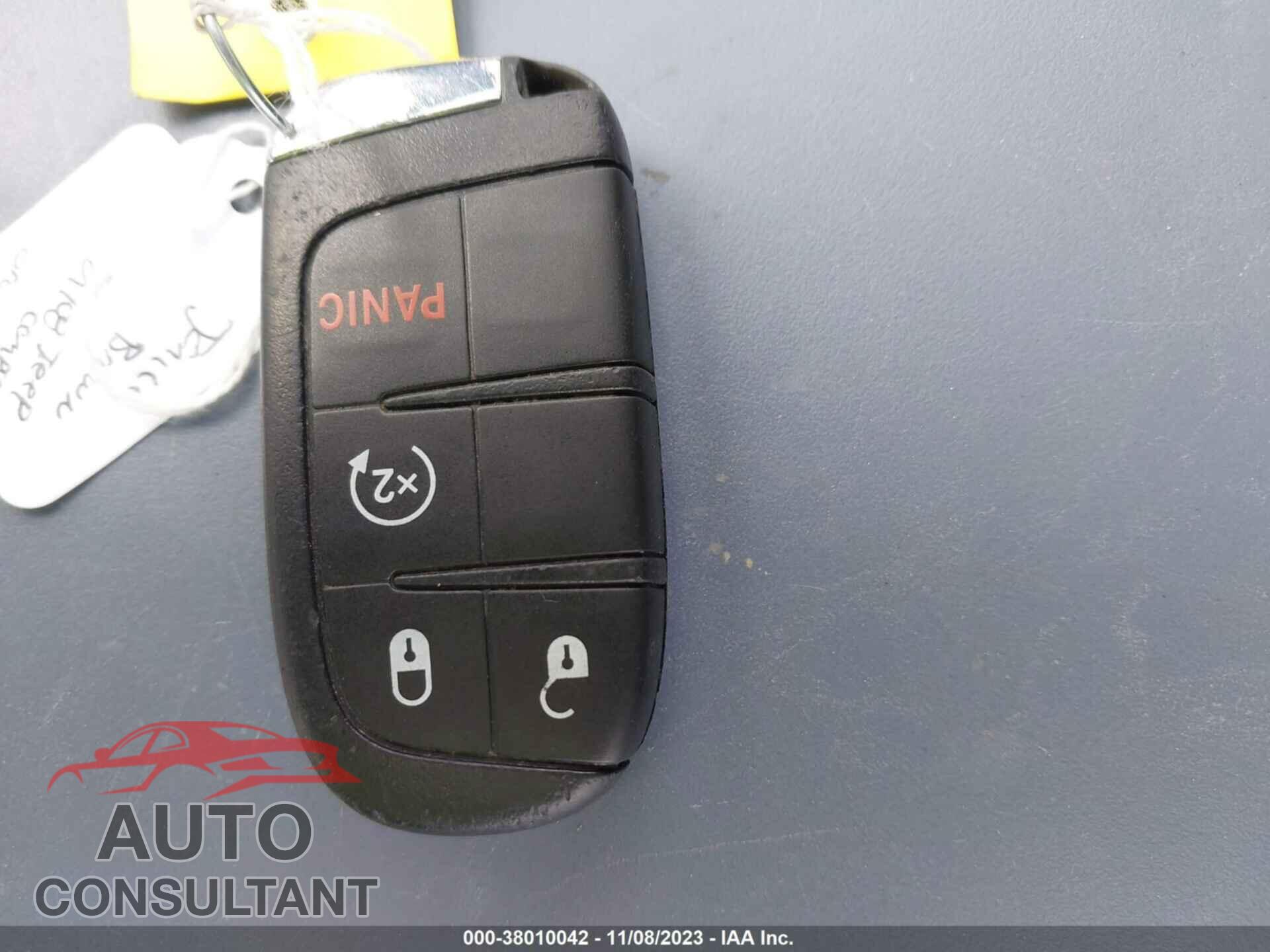 JEEP COMPASS 2018 - 3C4NJDAB3JT104321